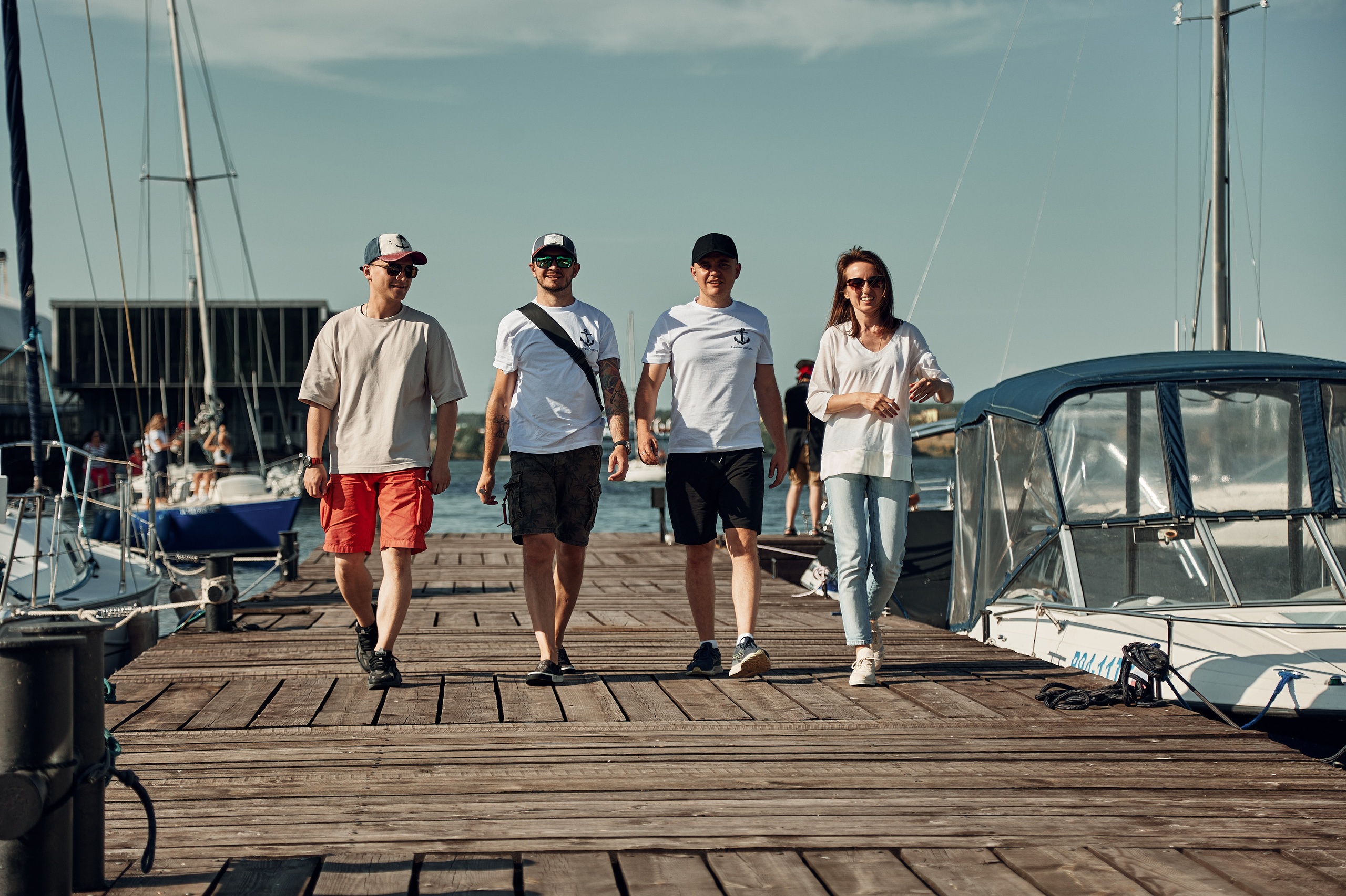 Корпоратив компании Белая радуга в яхт-клубе Пеликан. Репортажный и семейный фотограф Ухова Наталья в Москве