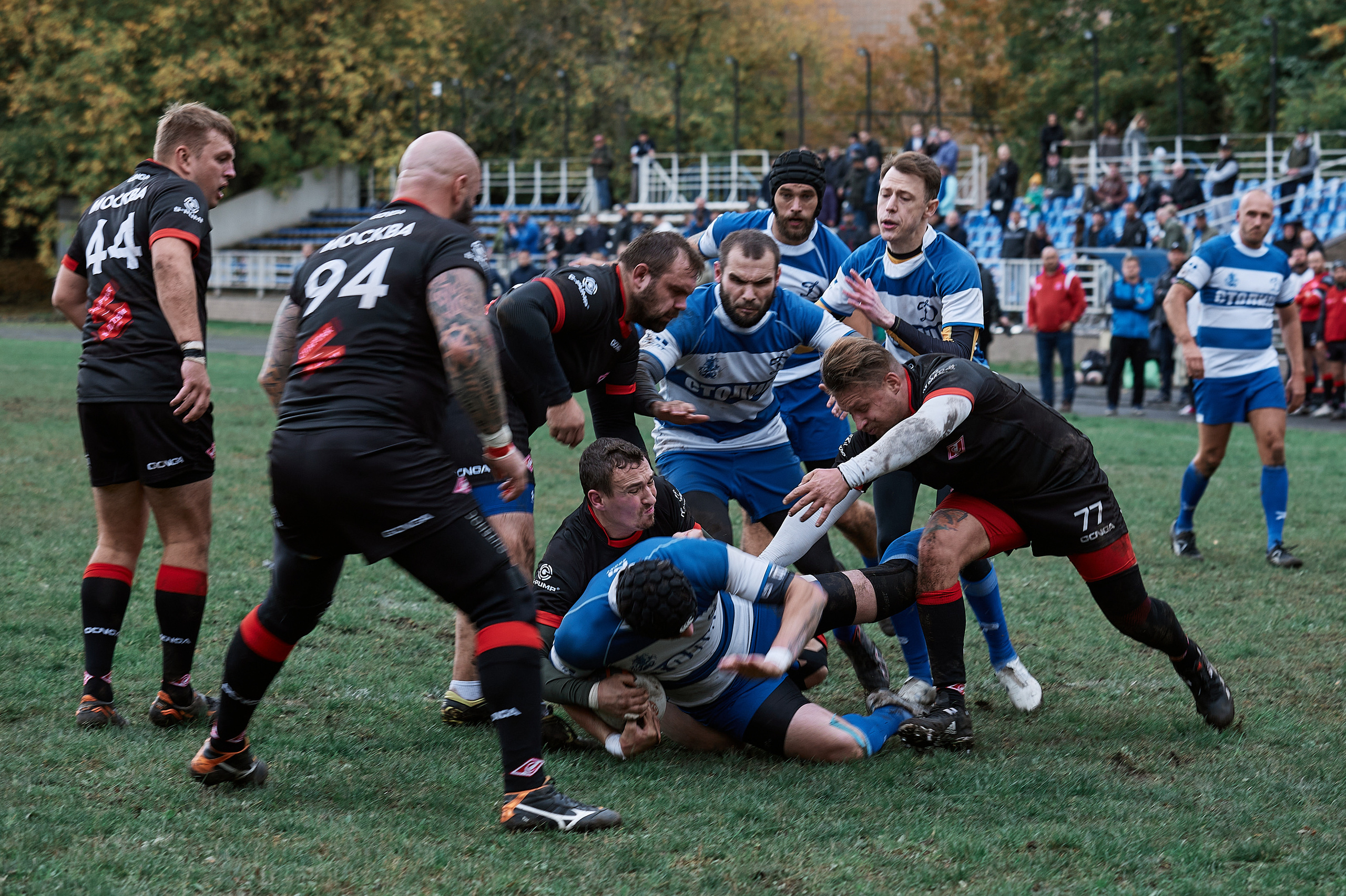 Захват игроков в регби