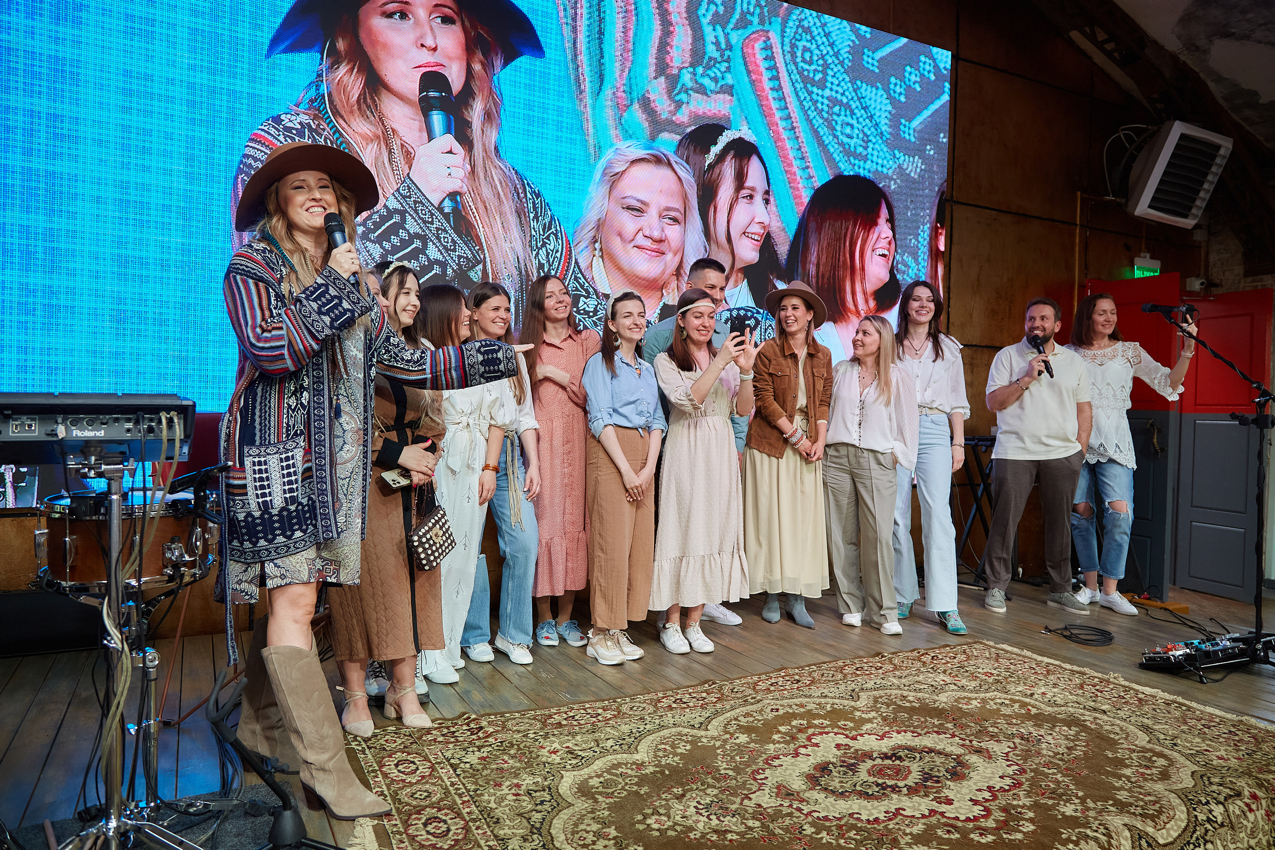 Выпускной фотошколы Karneeva.online. Репортажный и семейный фотограф Ухова Наталья в Москве