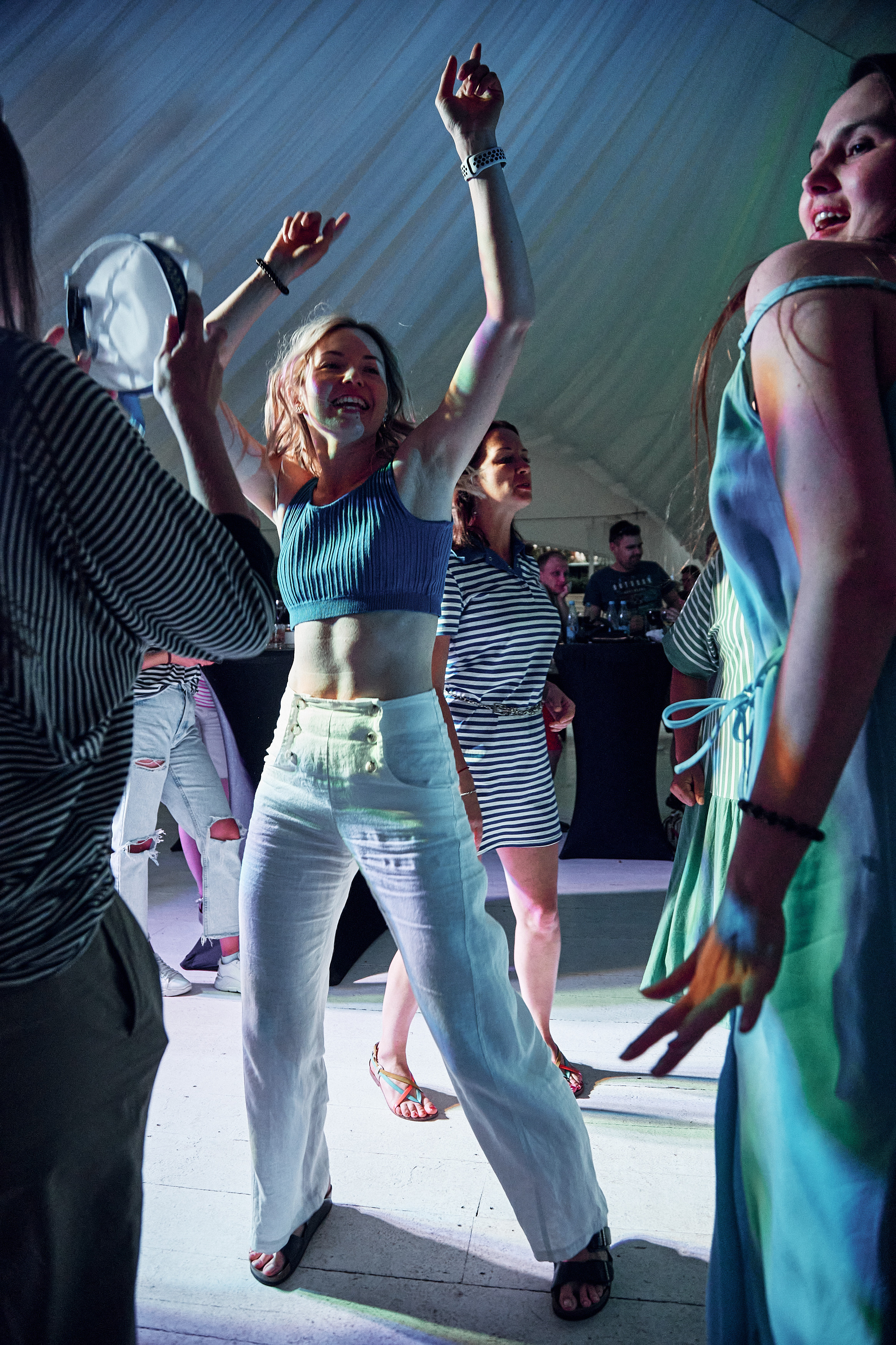 Корпоратив компании Белая радуга в яхт-клубе Пеликан. Репортажный и семейный фотограф Ухова Наталья в Москве