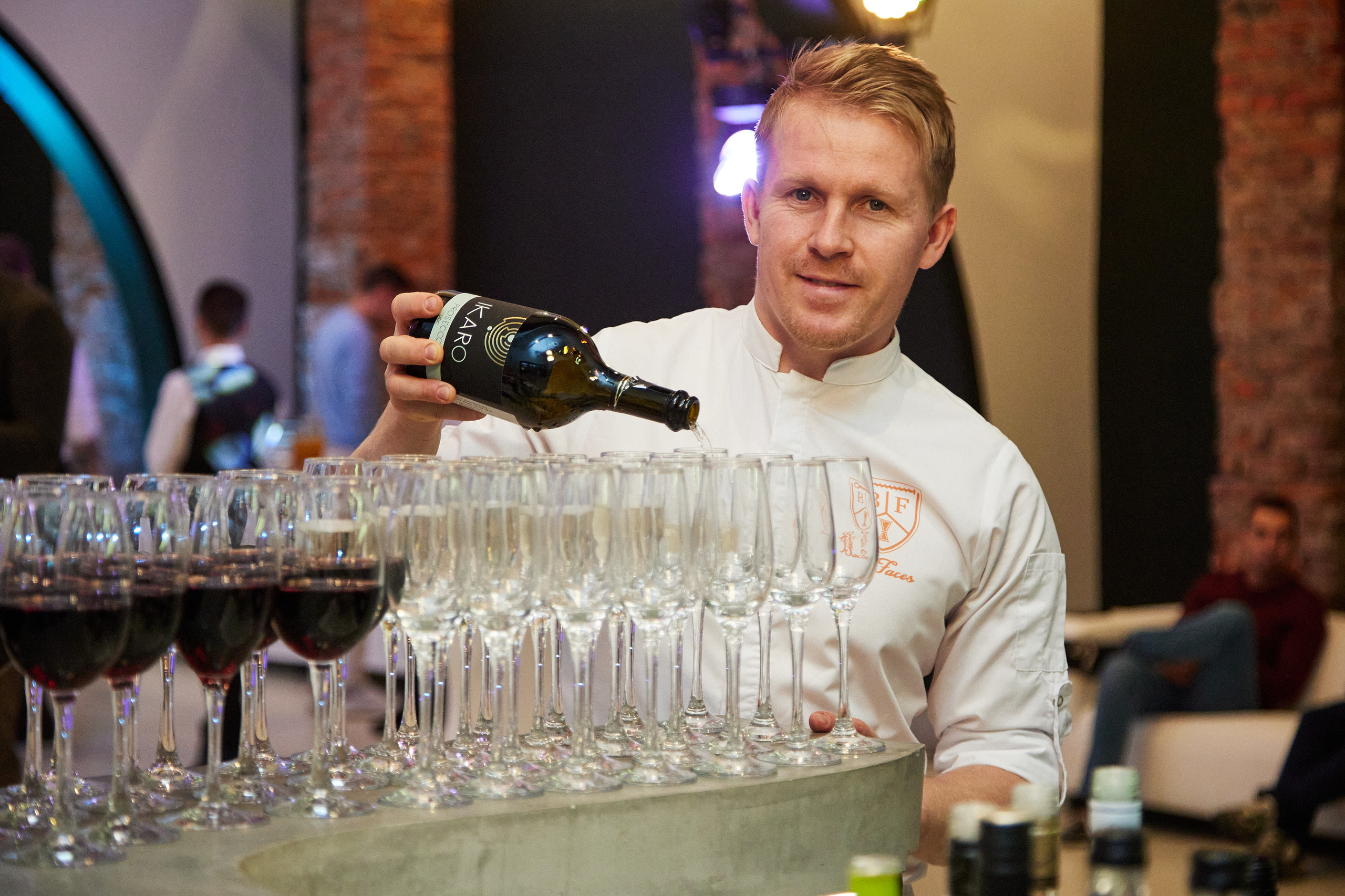 Выпускной обучения по криптоинвестициям Евгения Лашкова. Репортажный и семейный фотограф Ухова Наталья в Москве