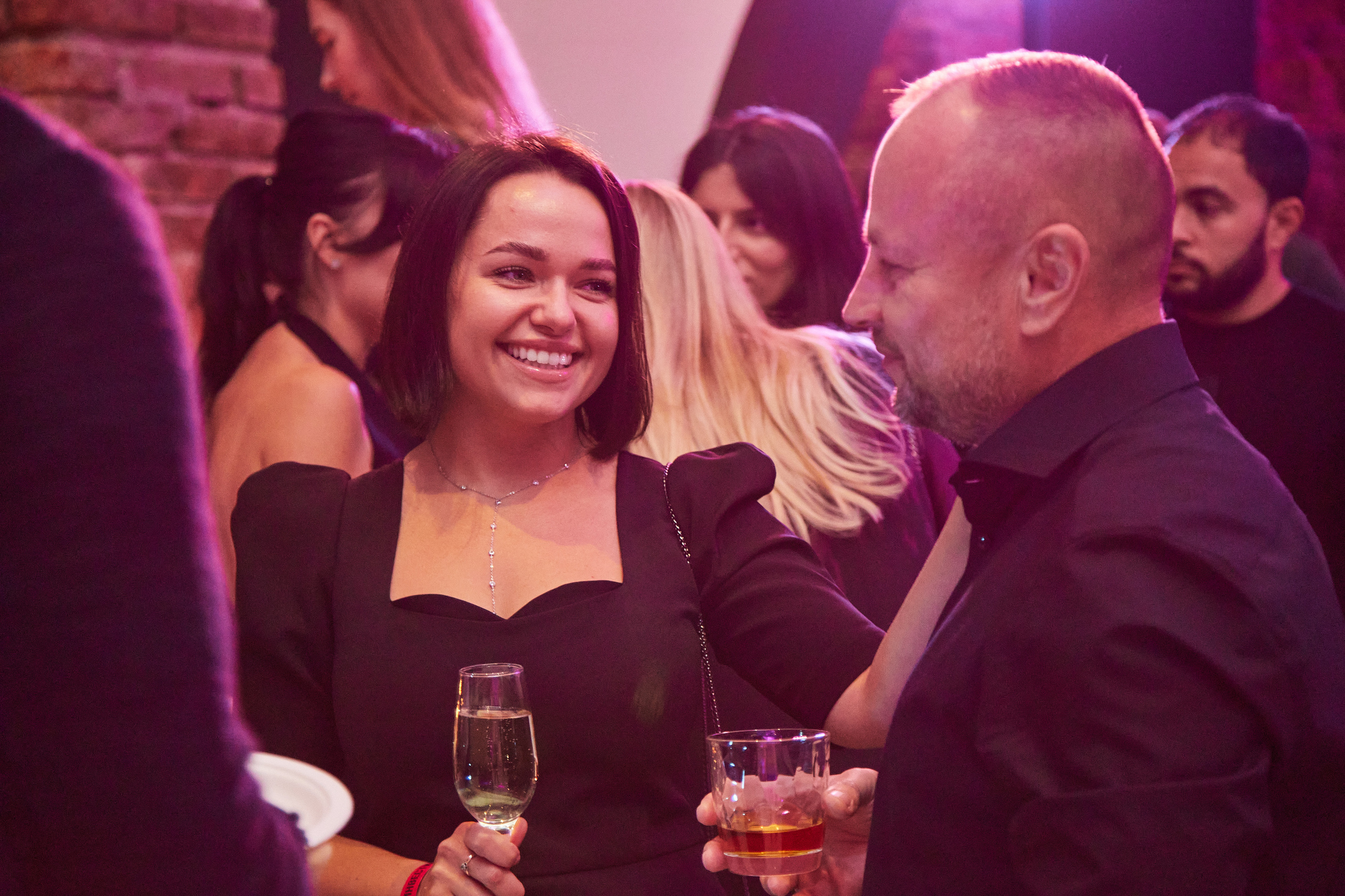 Выпускной обучения по криптоинвестициям Евгения Лашкова. Репортажный и семейный фотограф Ухова Наталья в Москве