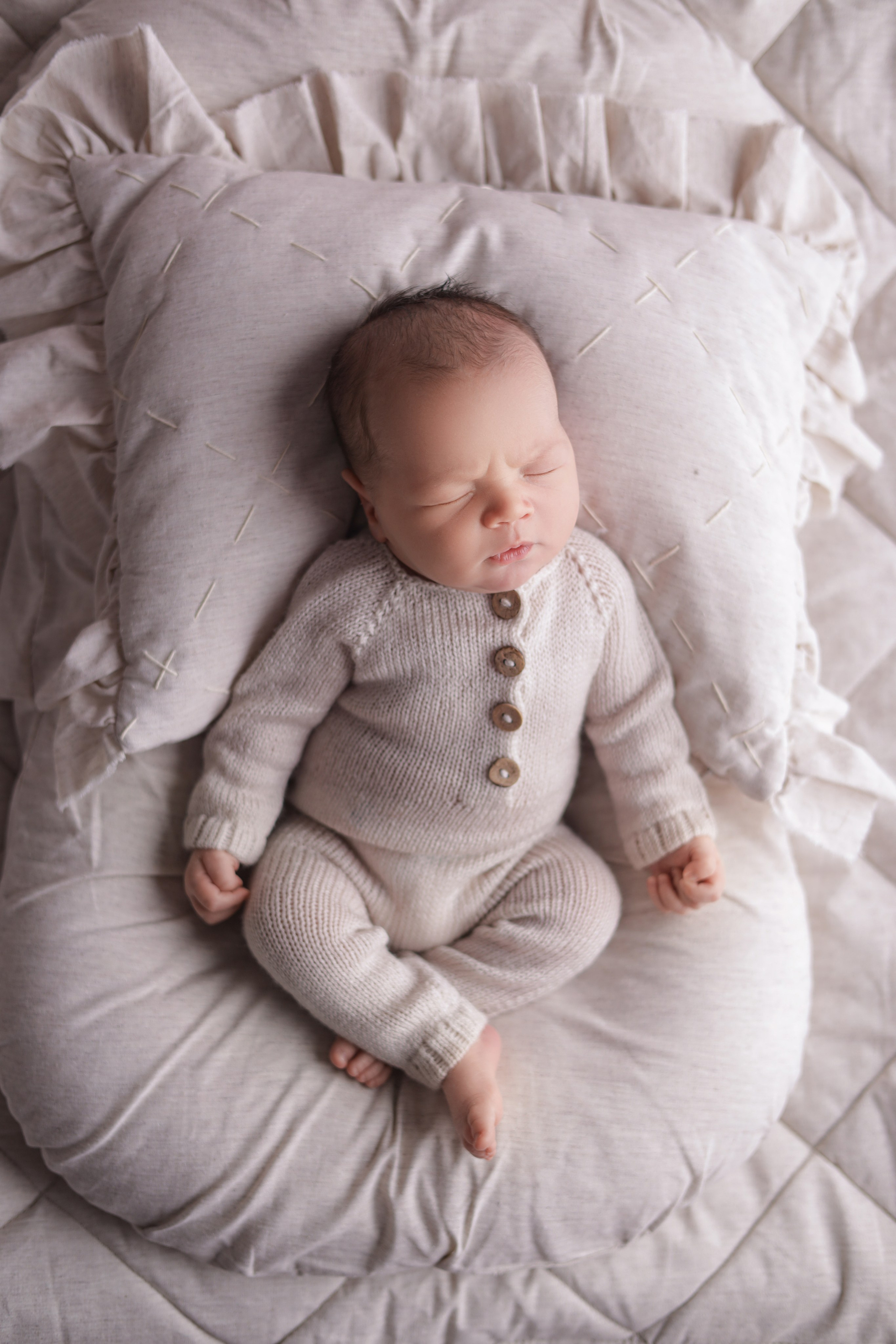 Артем. Евгения Горбунова фотограф новорожденных в Новом Уренгое