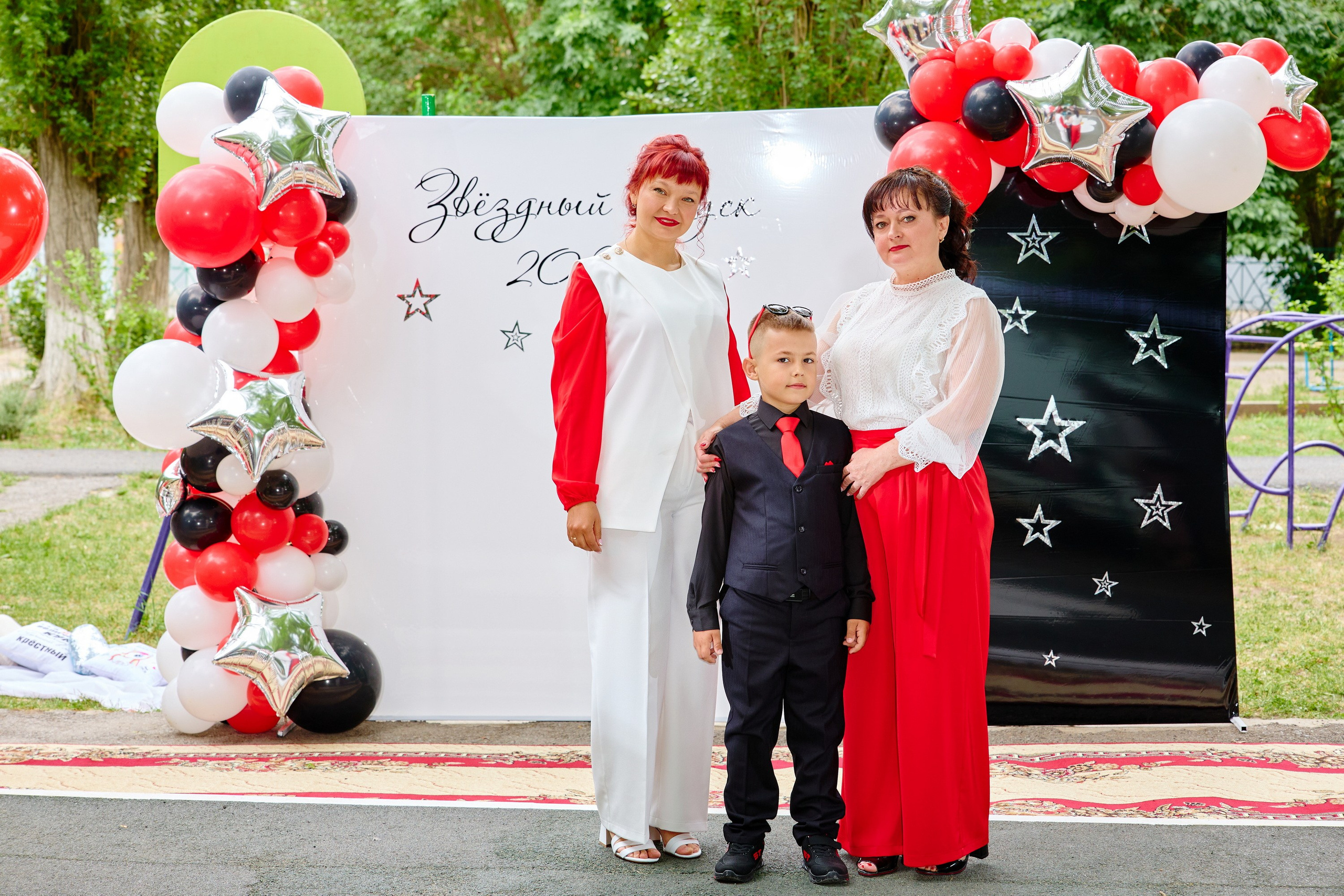 Выпускной 45 сад. Фотограф Выпускные альбомы Таганрог Сергей Коробченко