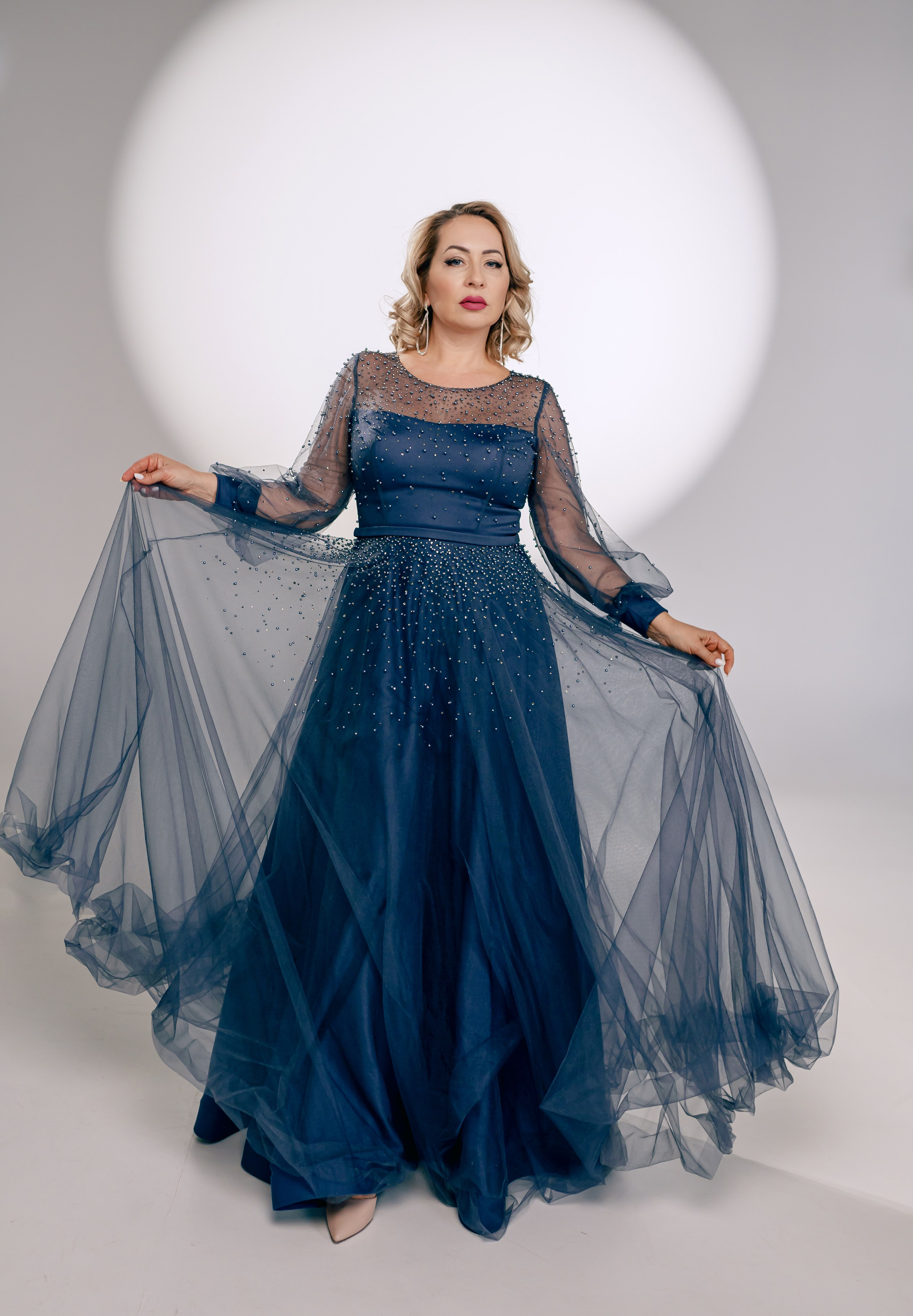 Фотосессия для магазина платьев. Фотограф Ким Наталья в Красноярске