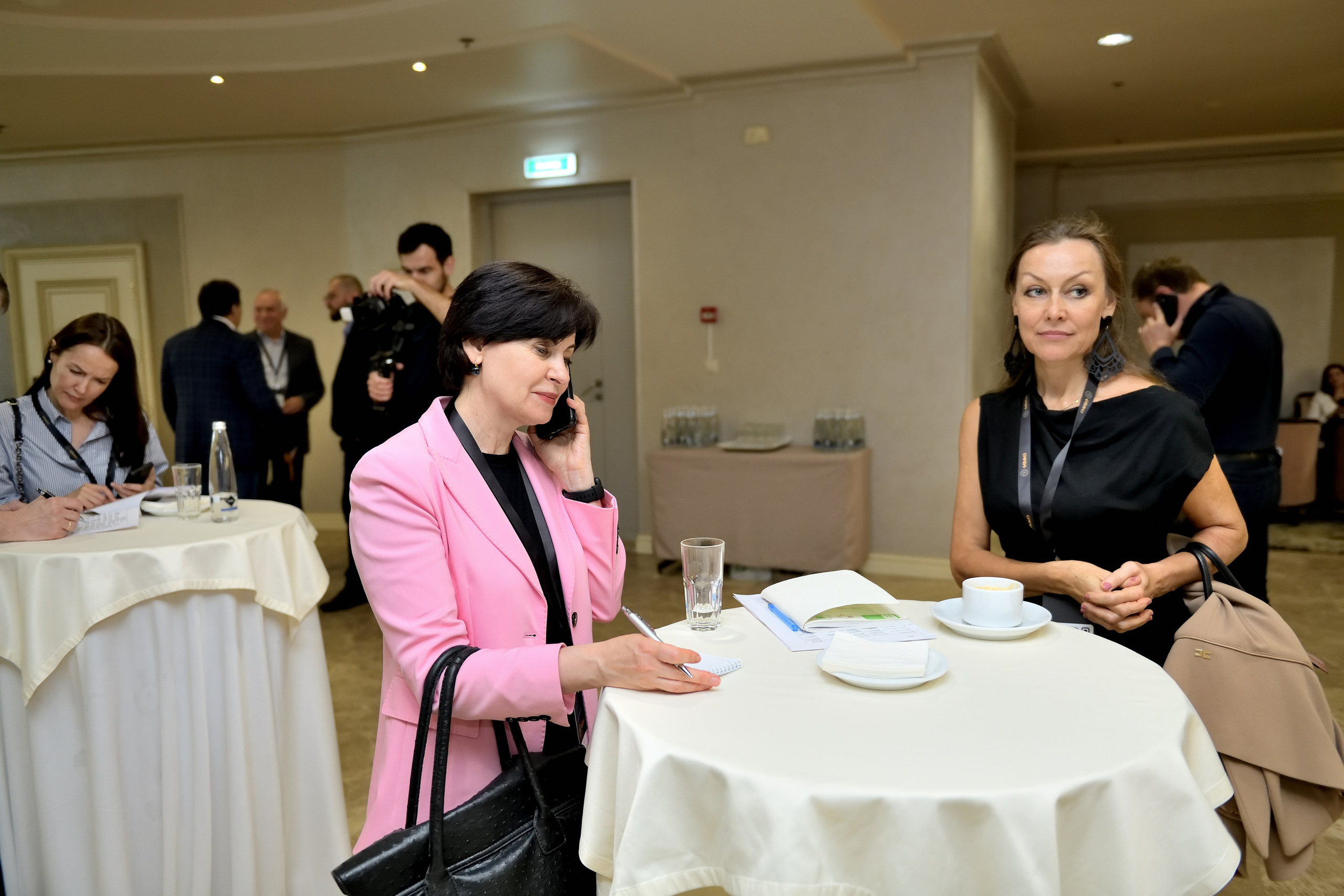 "Фотографии с кофе-брейка".