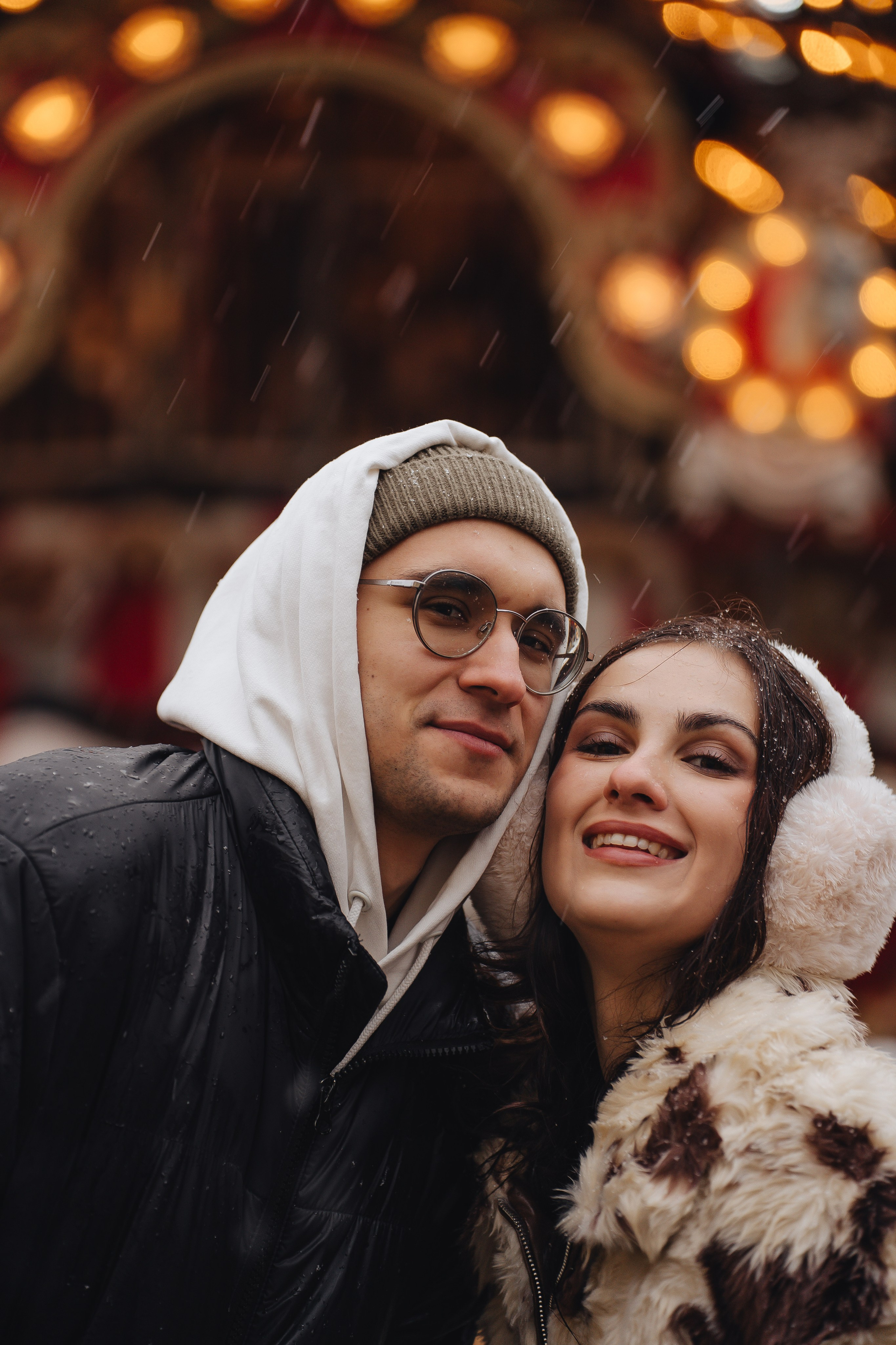 ПРОГУЛКА НА МАНЕЖНОЙ ПЛОЩАДИ ДЛЯ ДЕВУШКИ ПЕРЕД НОВЫМ ГОДОМ (НОВОГОДНЯЯ ФОТОСЕССИИЯ НА МАНЕЖНОЙ ПЛОЩАДИ). Профессиональный фотограф, Санкт-Петербург — Виктория Богомолова
