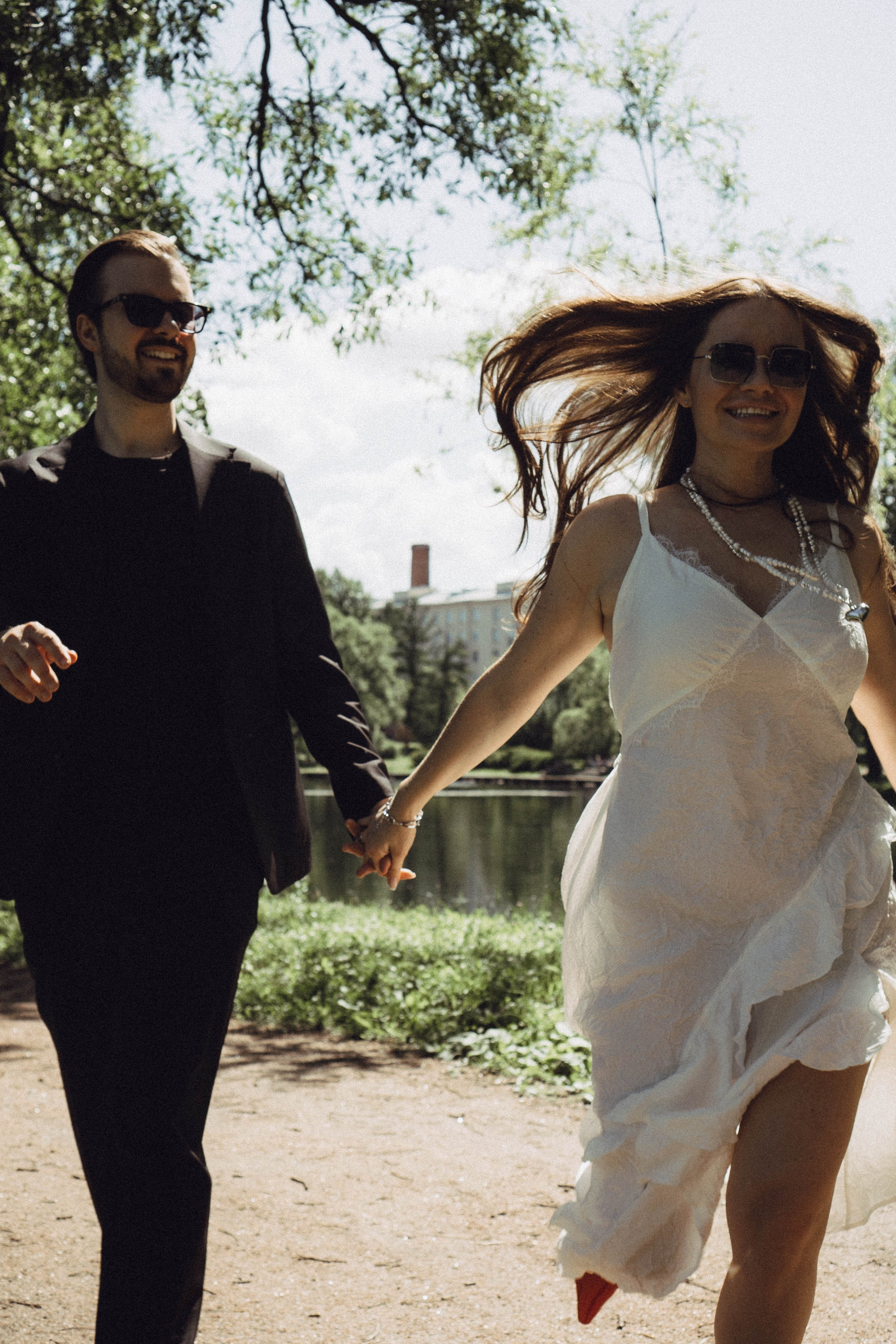 СВАДЕБНАЯ СЬЕМКА В ПАРКЕ ПОБЕДЫ И ПРОГУЛКА ПО МОСКОВСКОМУ ПРОСПЕКТУ. Профессиональный фотограф, Санкт-Петербург — Виктория Богомолова