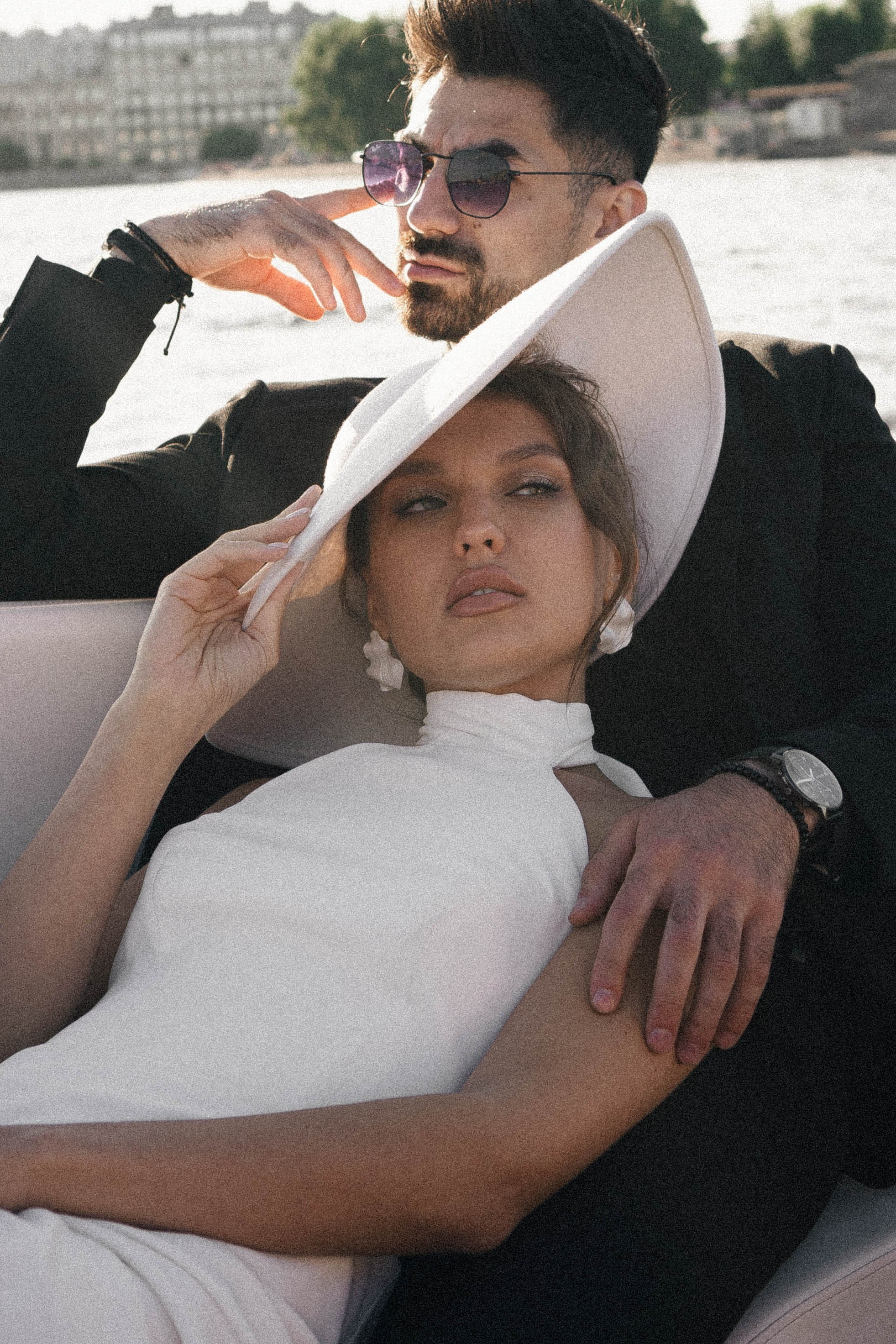 СВАДЕНБНАЯ СЬЕМКА НА КАТЕРЕ ПО КАНАЛАМ САНКТ-ПЕТЕРБУРГА И В АКВАТОРИИ НЕВЫ. Профессиональный фотограф, Санкт-Петербург — Виктория Богомолова