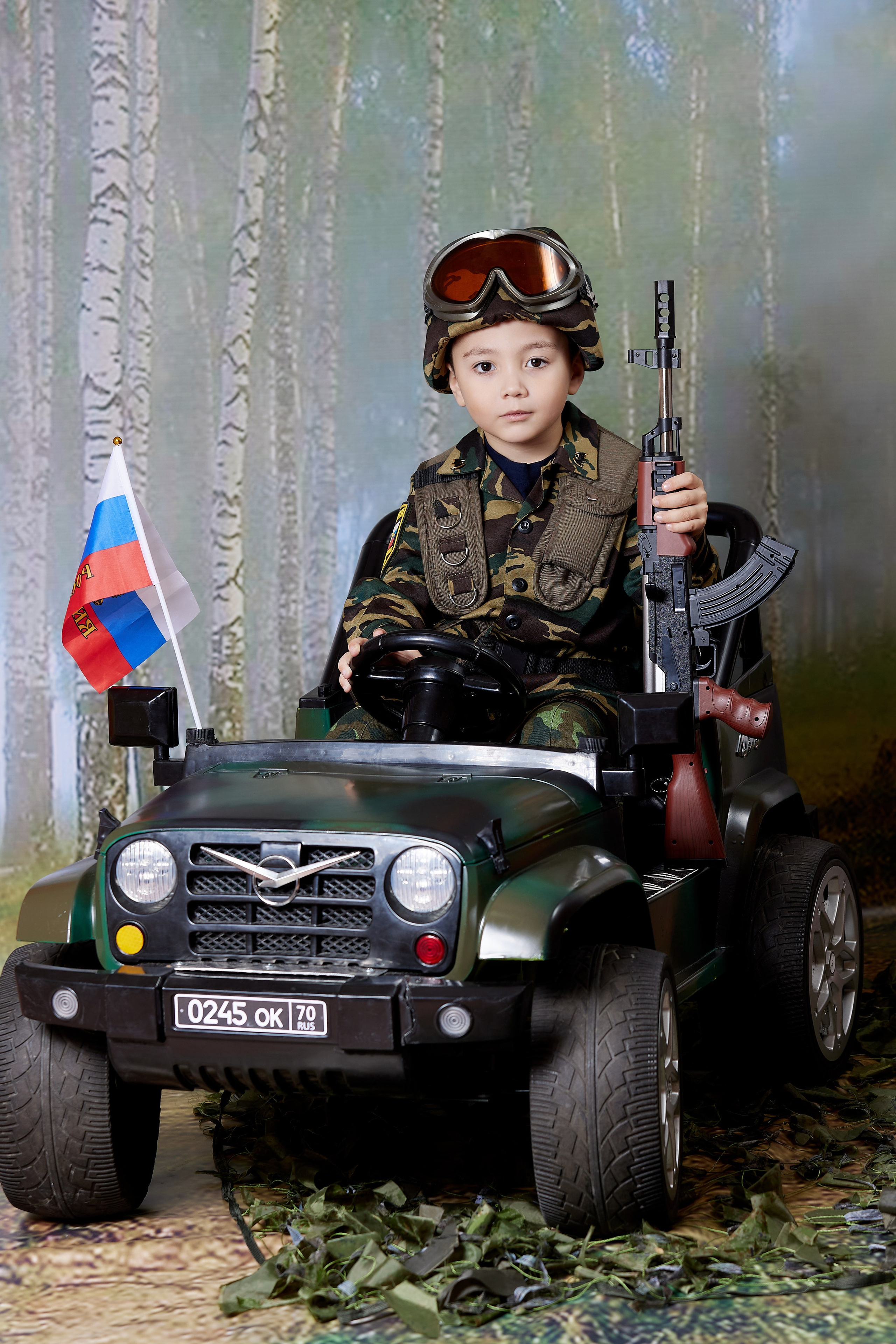 Военный автомобиль. Детская выездная фотостудия