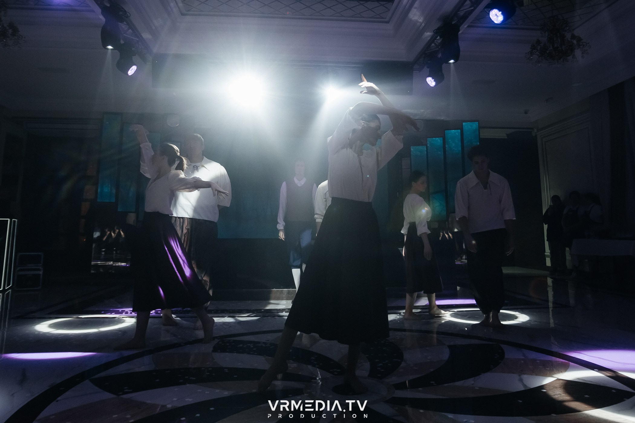 Новогодний вечер в ресторане «Лазурный Берег»