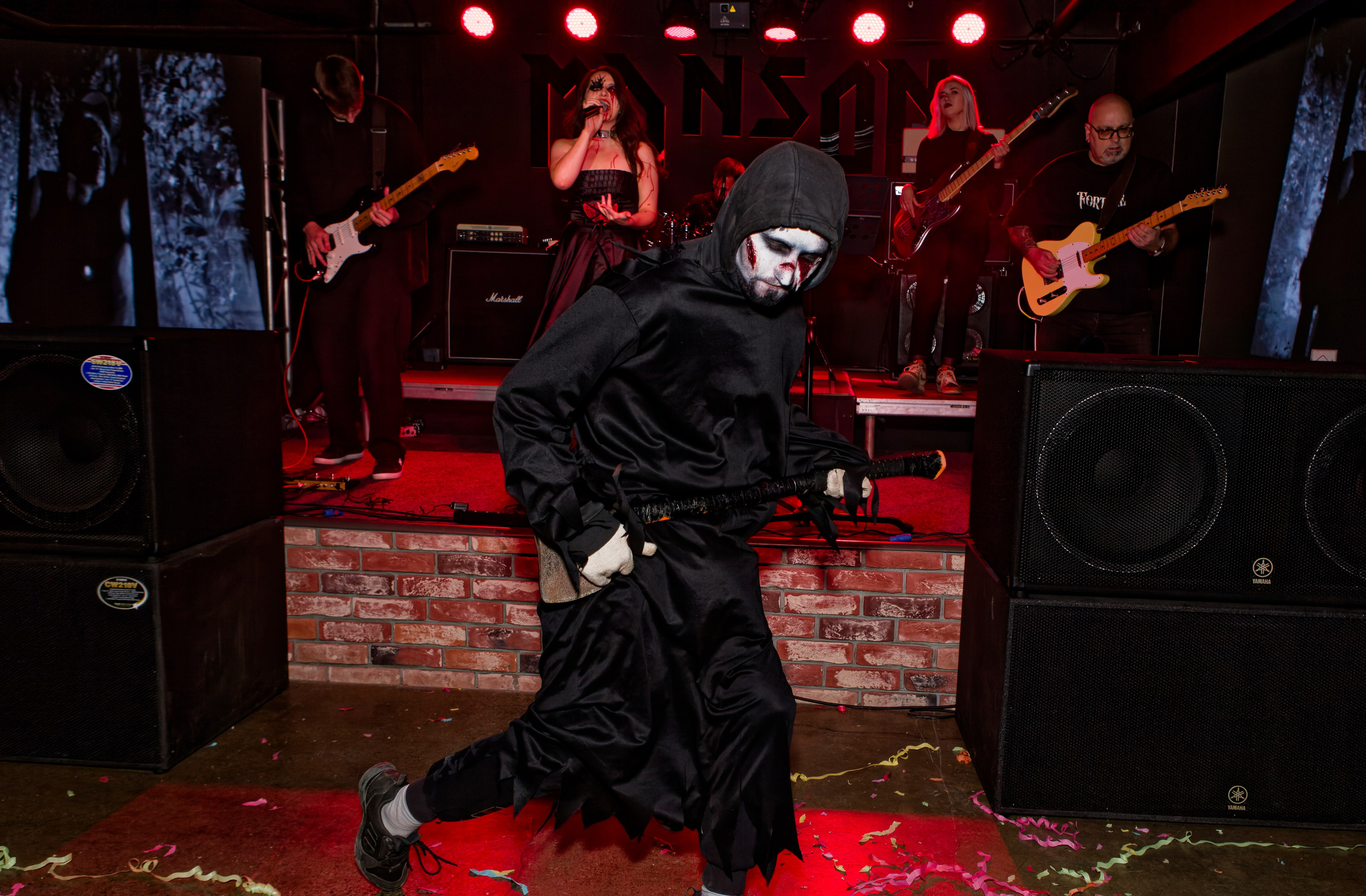 «Страшная вечеринка». Кутузов Евгений Фотограф в Южно-Сахалинске