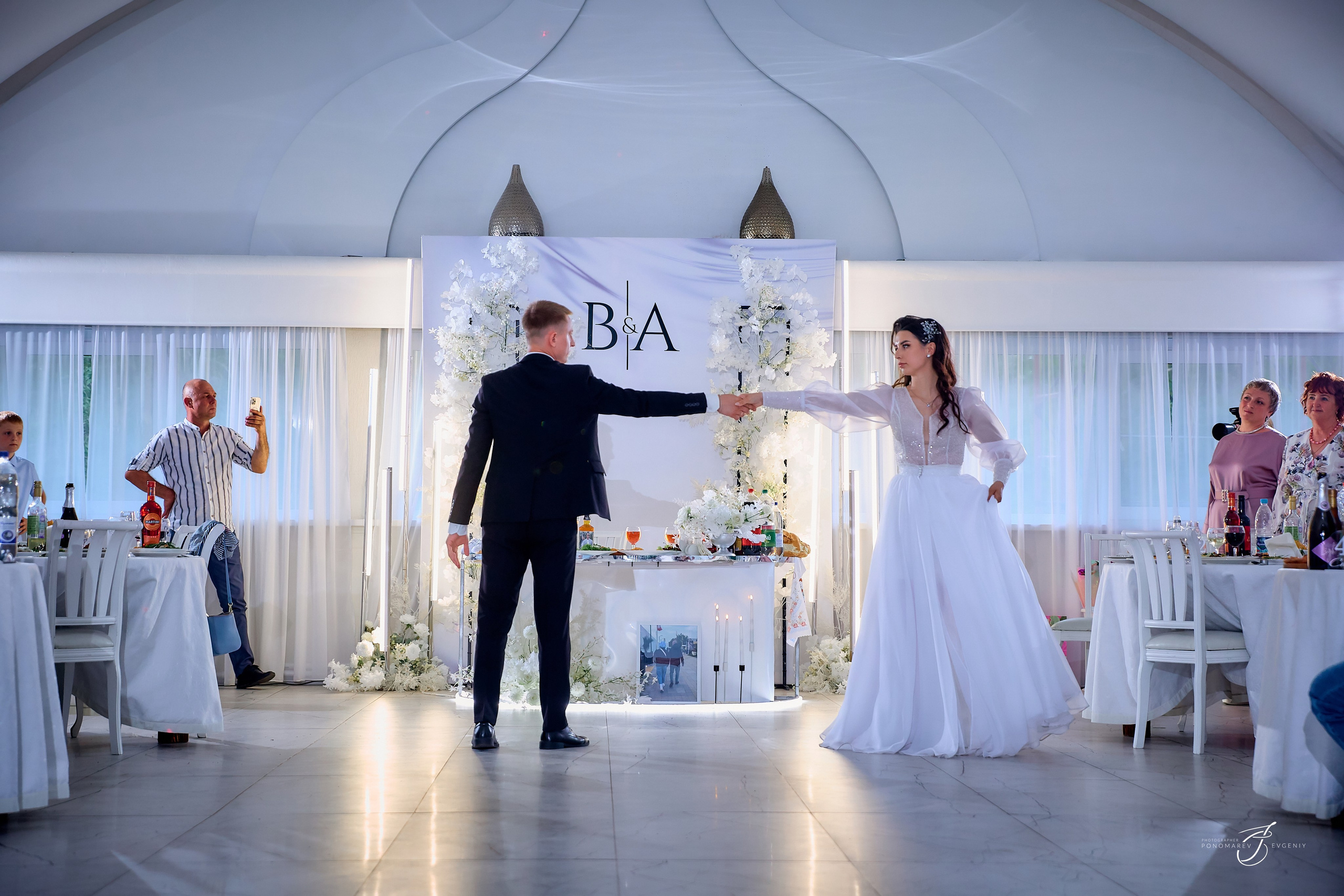 Свадебная фотосессия. Свадебный фотограф в Тольятти Жигулевске и Самаре Пономарев Евгений