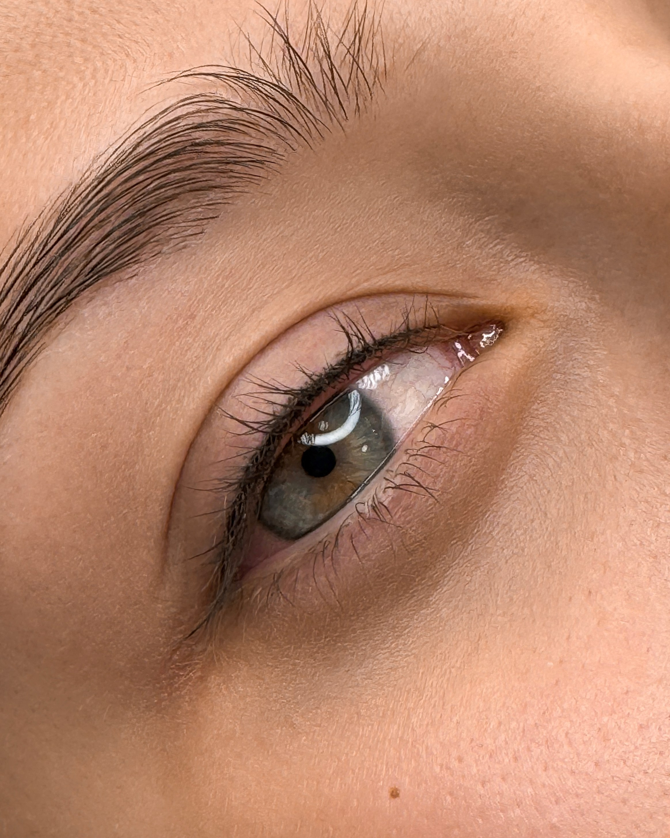 Кристина. Студия перманентного макияжа, косметологии и массажа SYMMETRY в Москве, м. Киевская