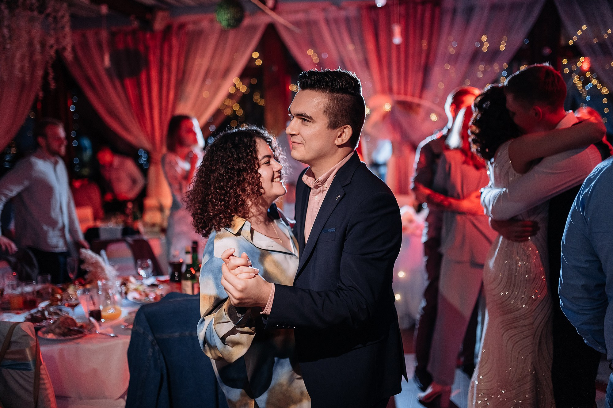 Денис и Екатерина ВДНХ. Свадебный фотограф в Дубне Алексей Фонарёв