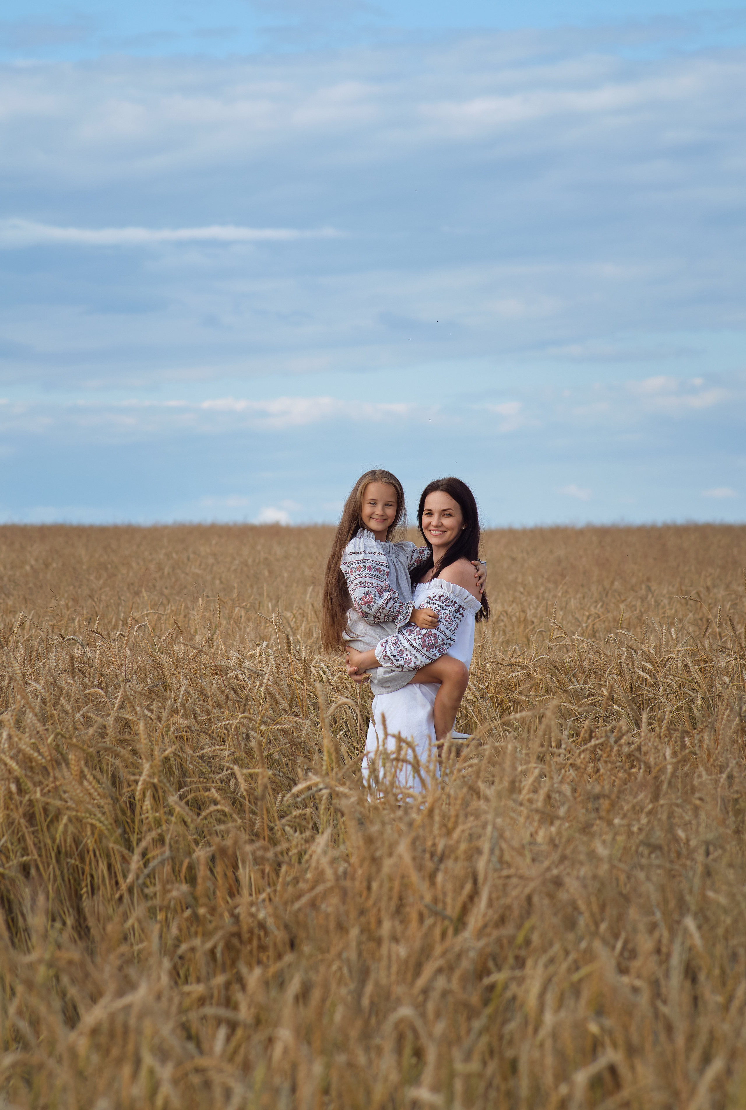Настя и дочки, лето в деревне