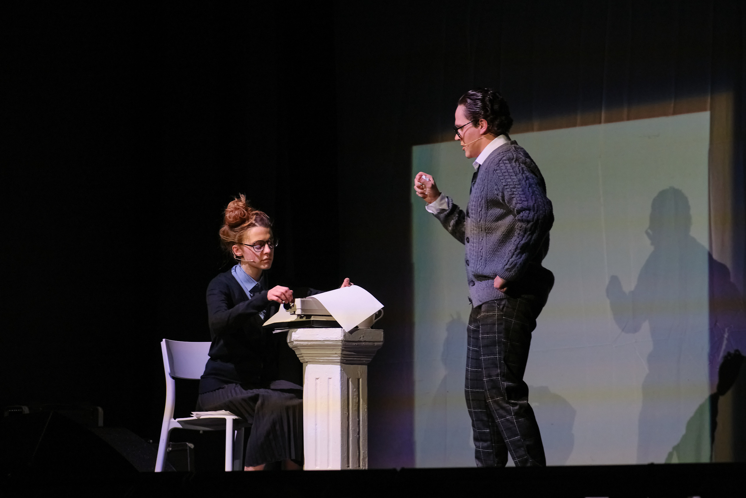 Спектакль в ДК им. Зуева