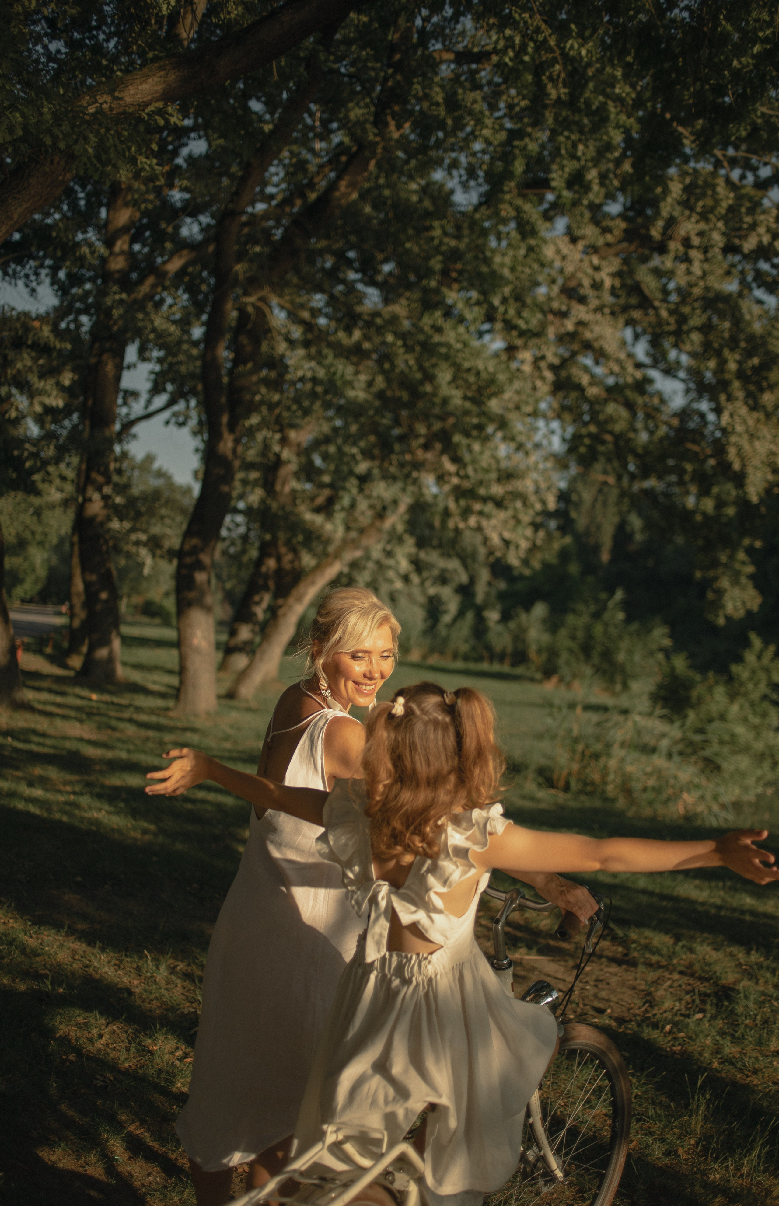 Семейная велопрогулка. Фотограф в Краснодаре Евгения Михаевич