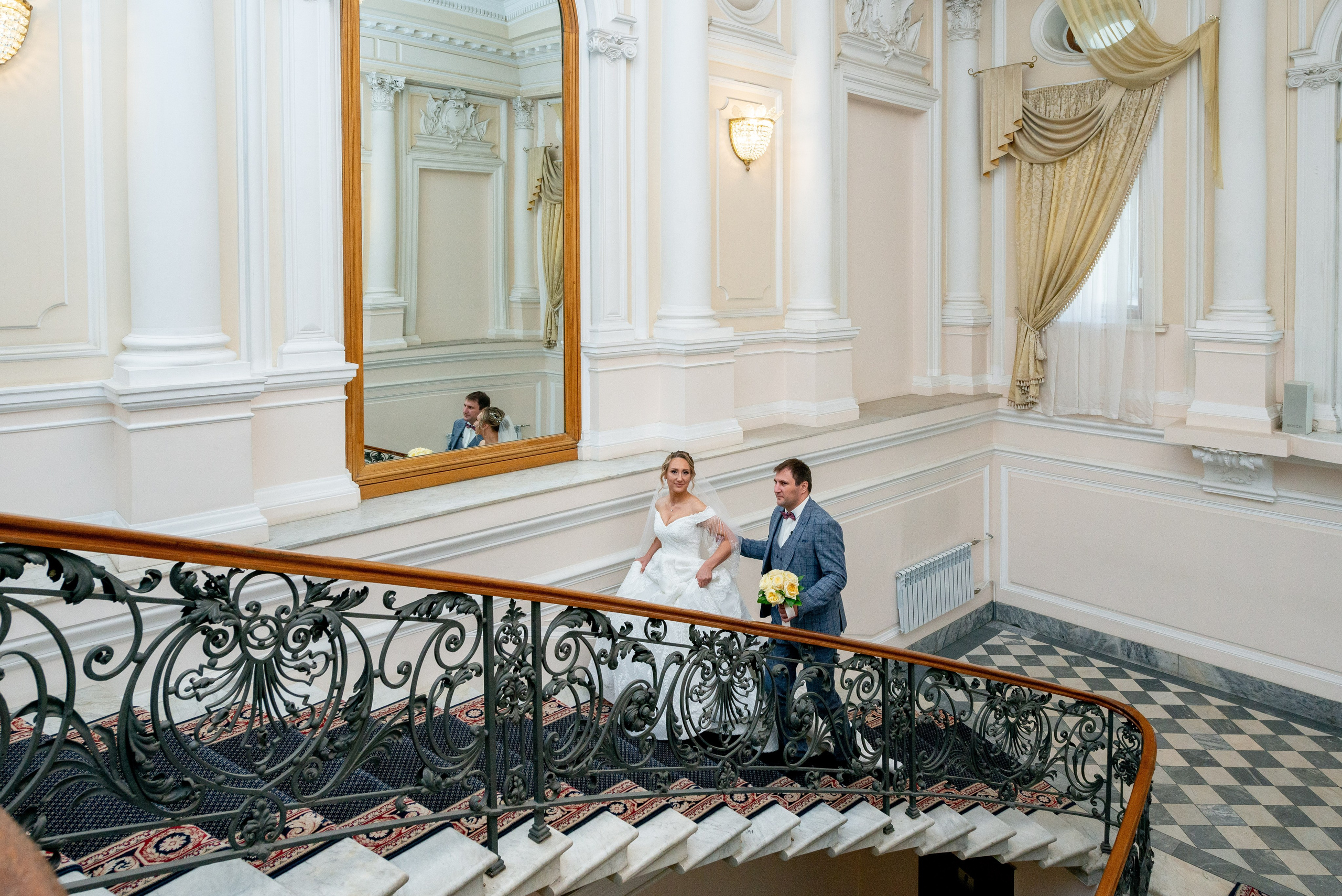 Анастасия и Игорь (фотосессия во Втором Дворце Бракосочетания, Польский сад, здание городской Ратуши). Портретный, семейный и свадебный фотограф в Санкт-Петербурге и в Пушкине Ширяев Денис