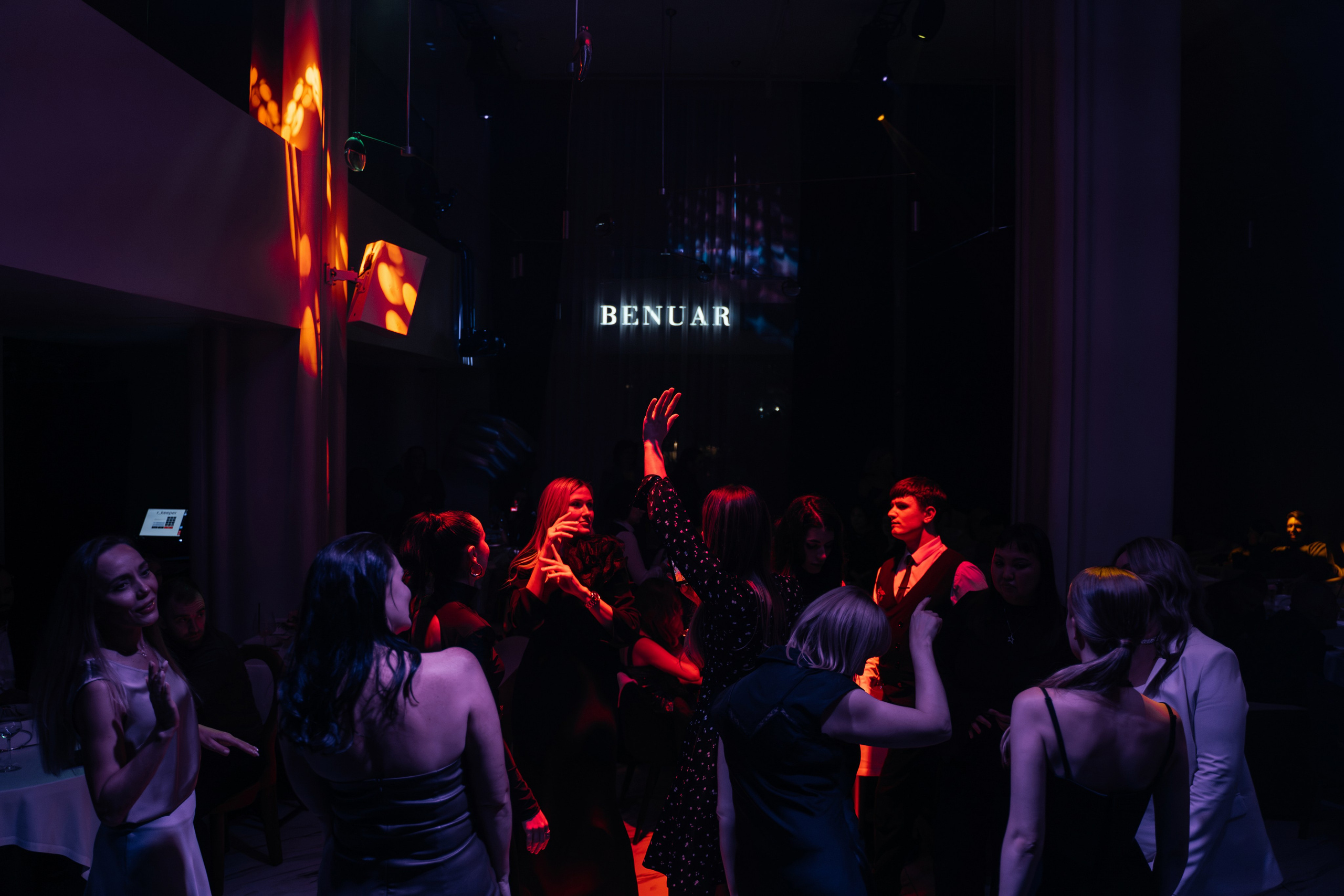 15 ноября (пятница). BENUAR Restaurant