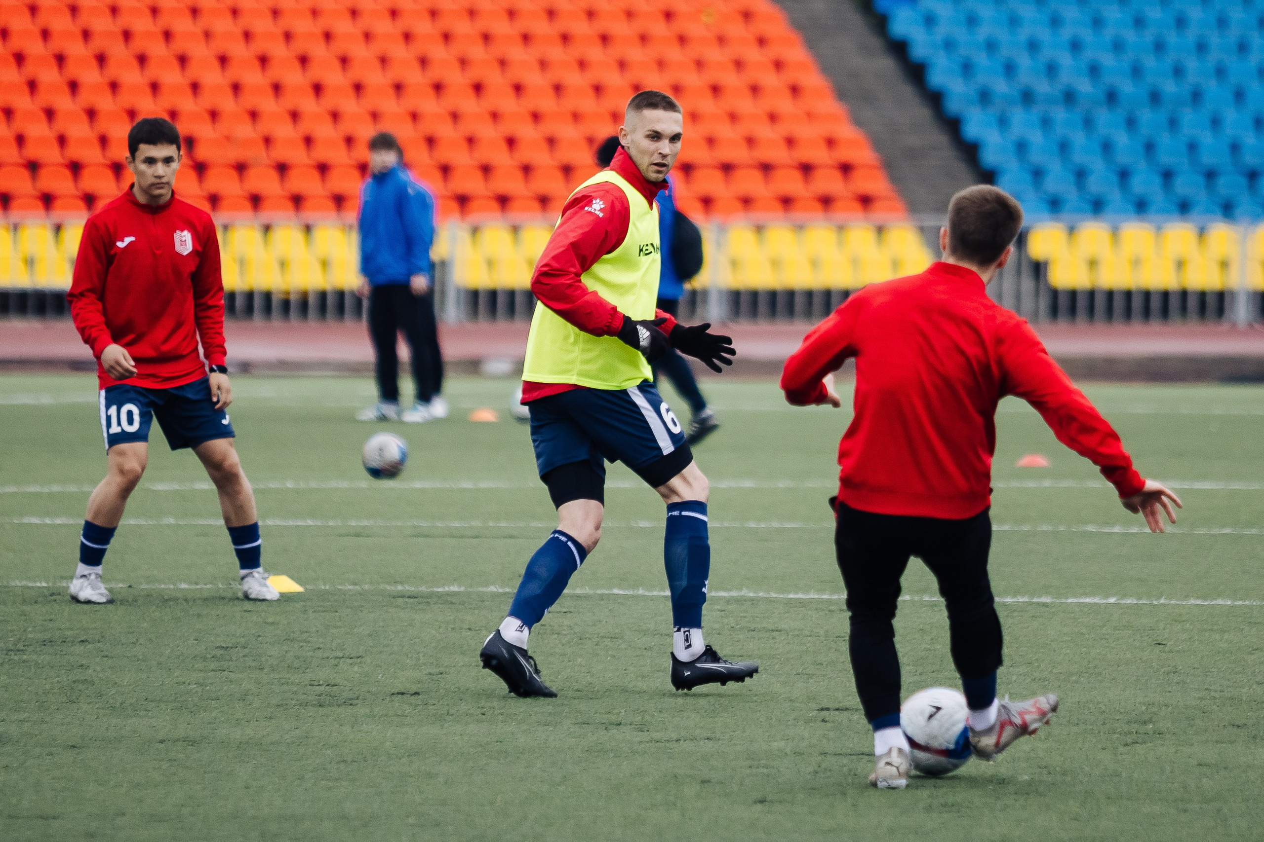 ФК «Металлург-Магнитогорск» — ФК «Триумф» // 03.05.25. Денис Прохоров Фотограф в г. Магнитогорск