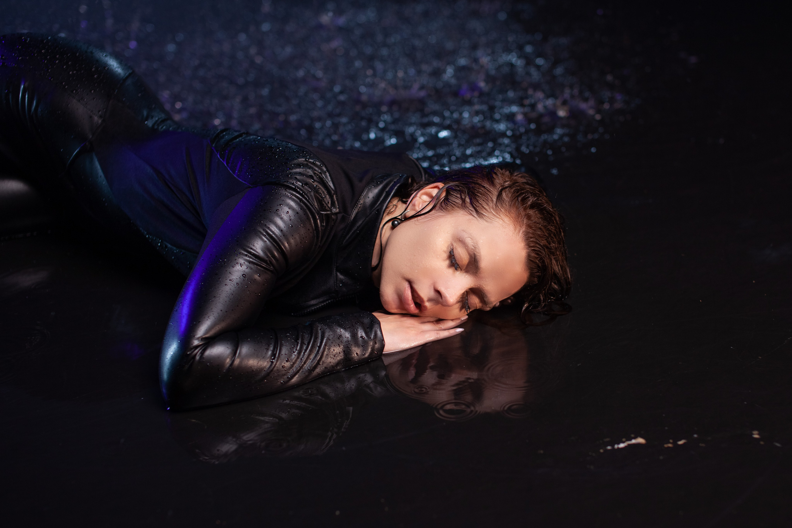 Вода — Юля. Двойняшки-фотографы Анна и Анастасия в Санкт-Петербурге