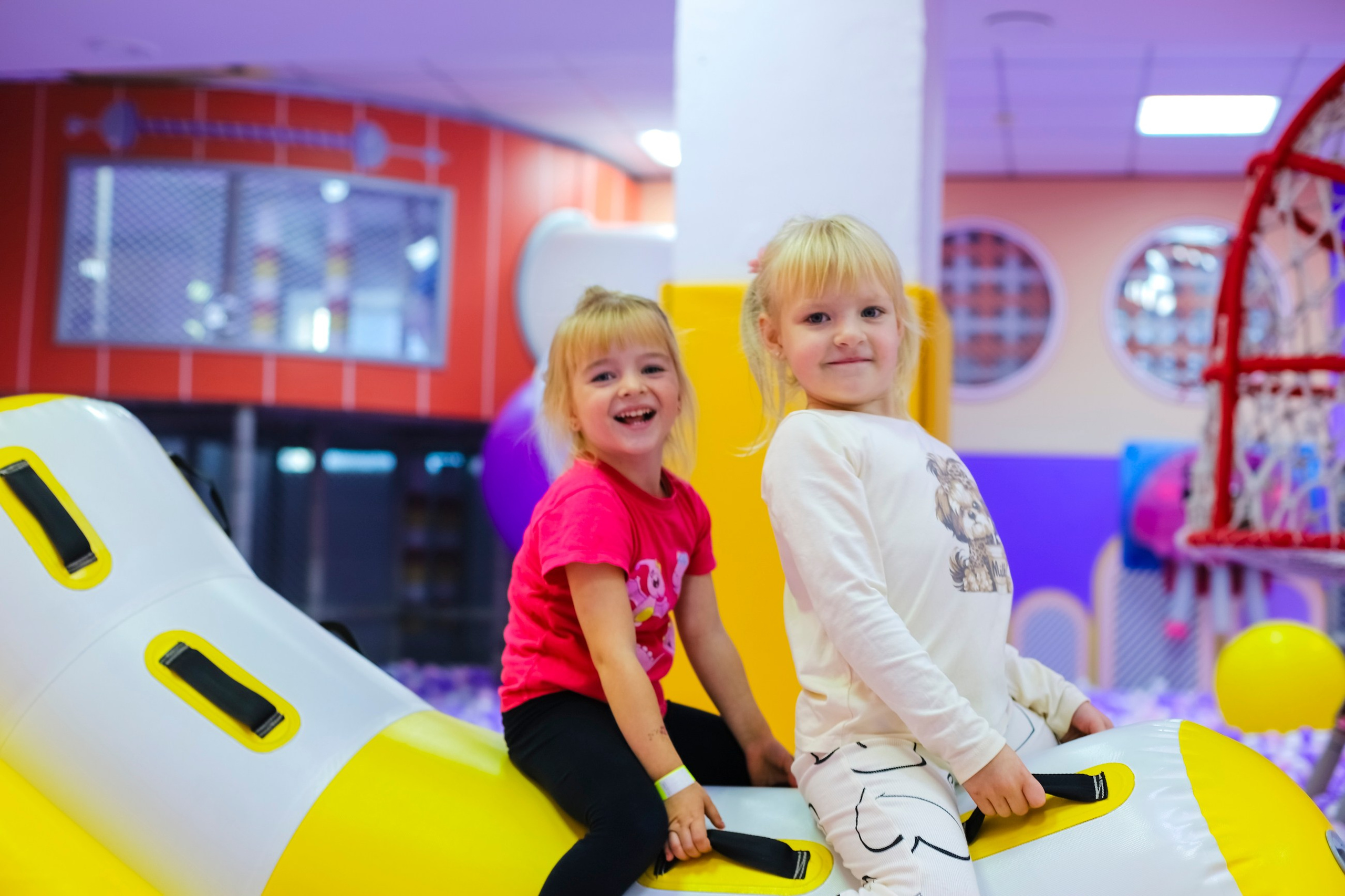 В детском центре. Фотограф в Самаре, Отрадном и Кинель-Черкассах Валентина Шевцова