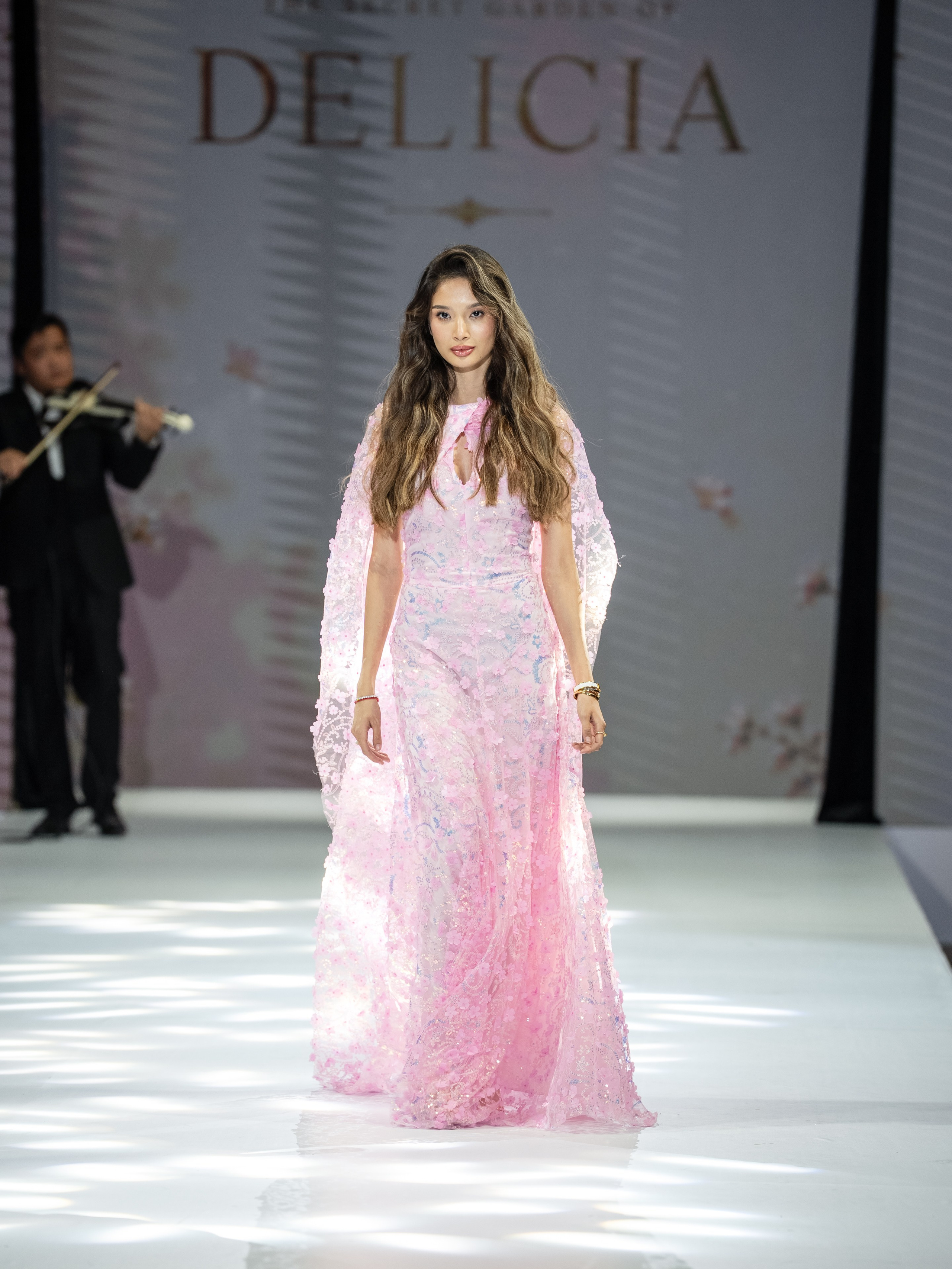 EURASIAN FASHION WEEK Delicia. Сайт Алматинского НЮ АРТ, будуар и фэшн фотографа Дениса Карпенко