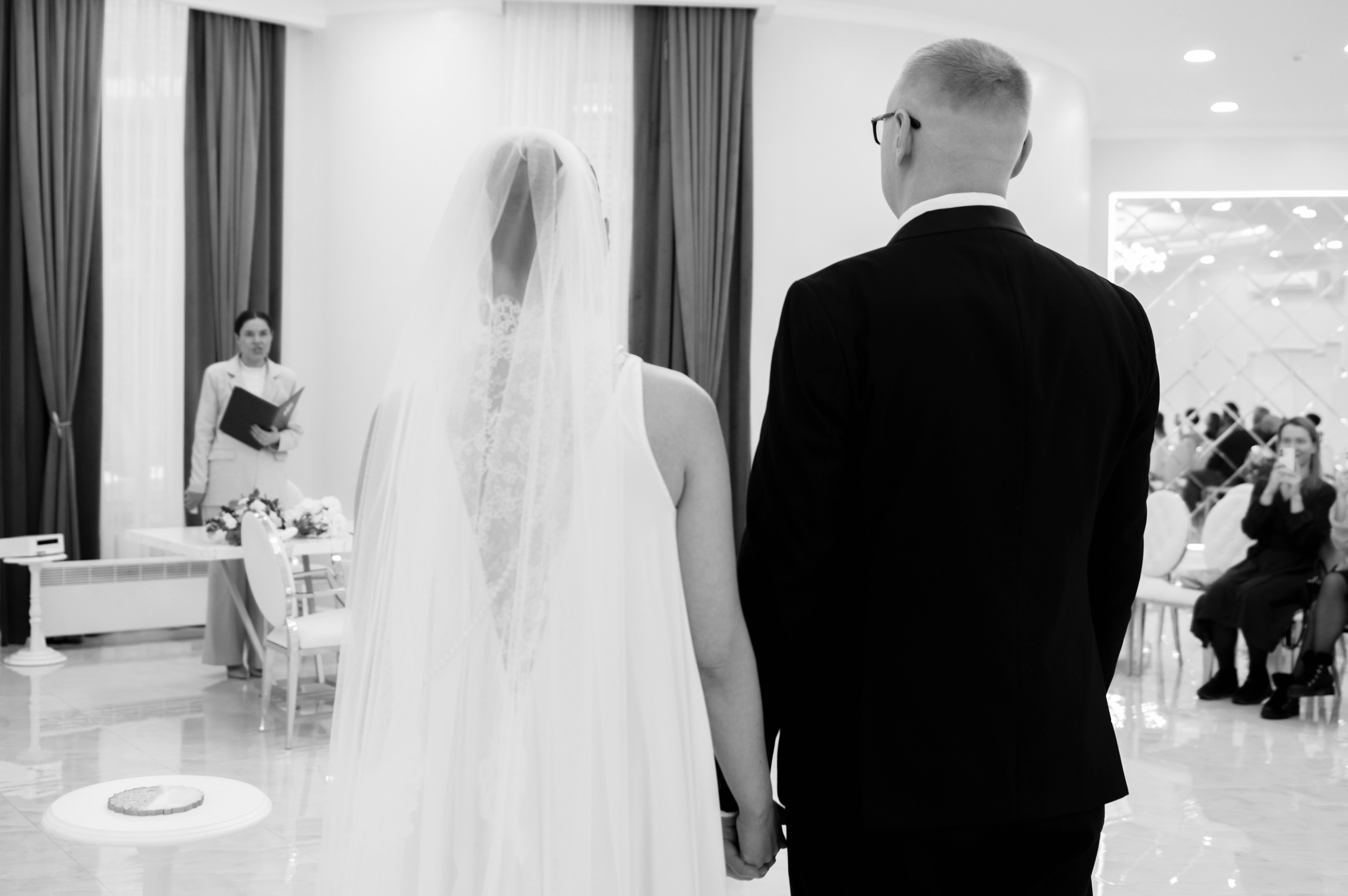 Свадебная фотосессия в ЗАГСе. Анна Боровикова, фотограф Пушкино