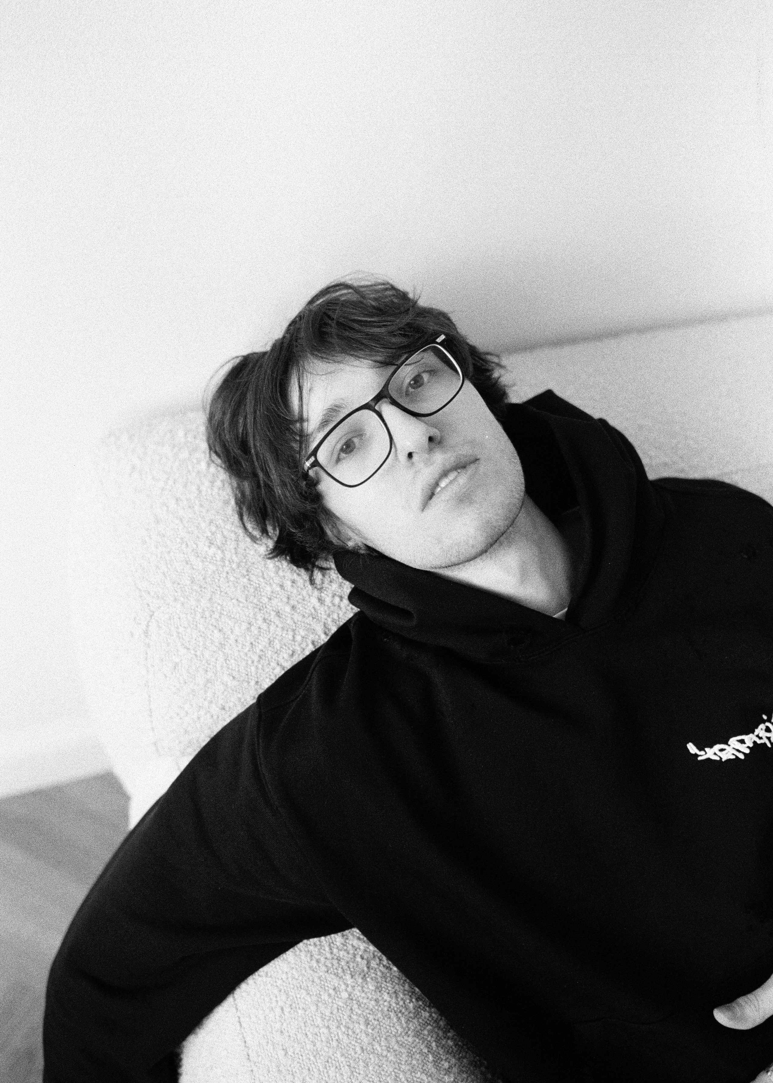 Роман | Портретная фотосессия | Санкт-Петербург. Пленочный фотограф в СПб | Портреты на пленку | Ксения Давыдова