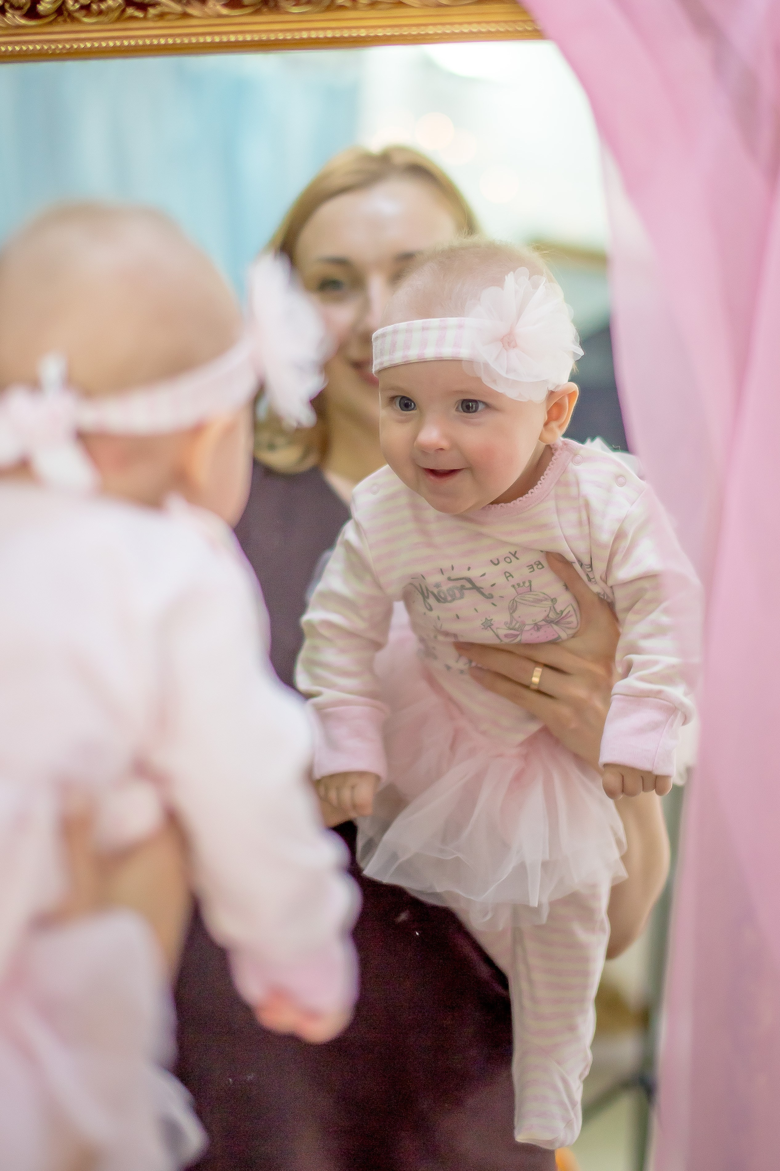 Family and children's photo shoots. Max Matvich and Victoria Basova are professionals in their field