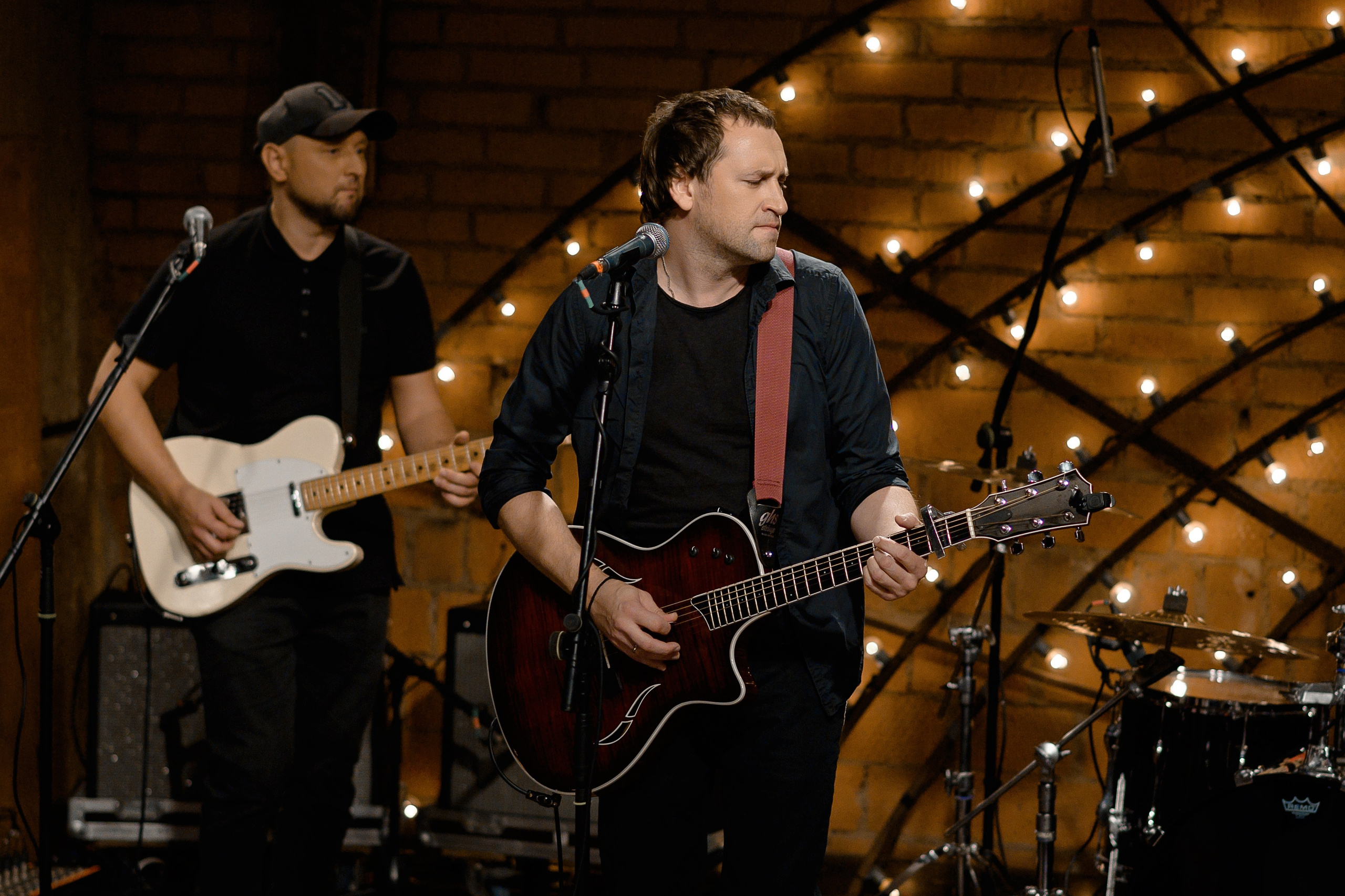 КВАРТИРНИК У МАРГУЛИСА. РЕПОРТАЖНЫЙ И БИЗНЕС ФОТОГРАФ В МОСКВЕ, ЕГОР НИКОЛАЕВ