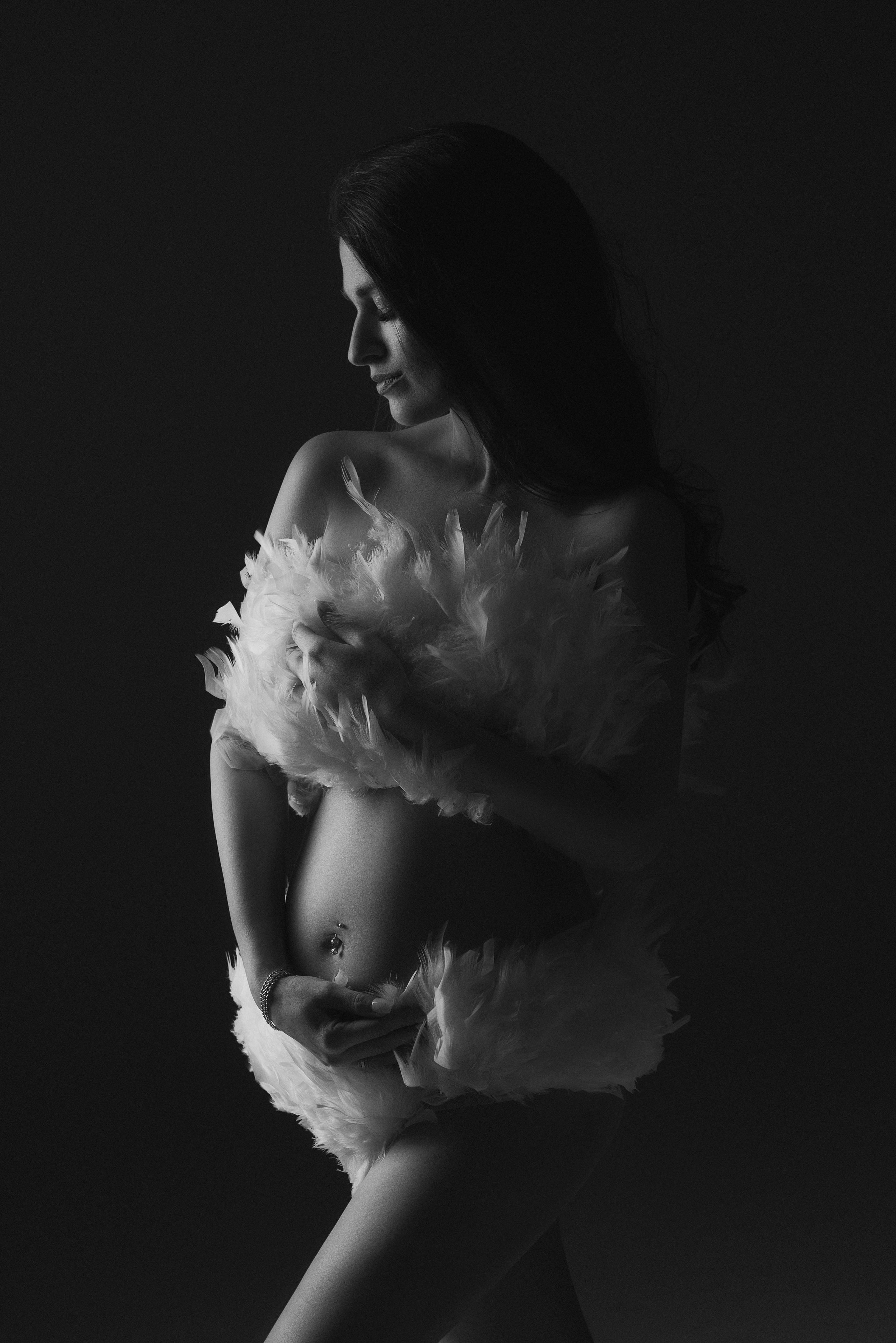 Фотосъемка беременности. Фотограф беременности, новорожденных и детей до года в Челябинске Волк