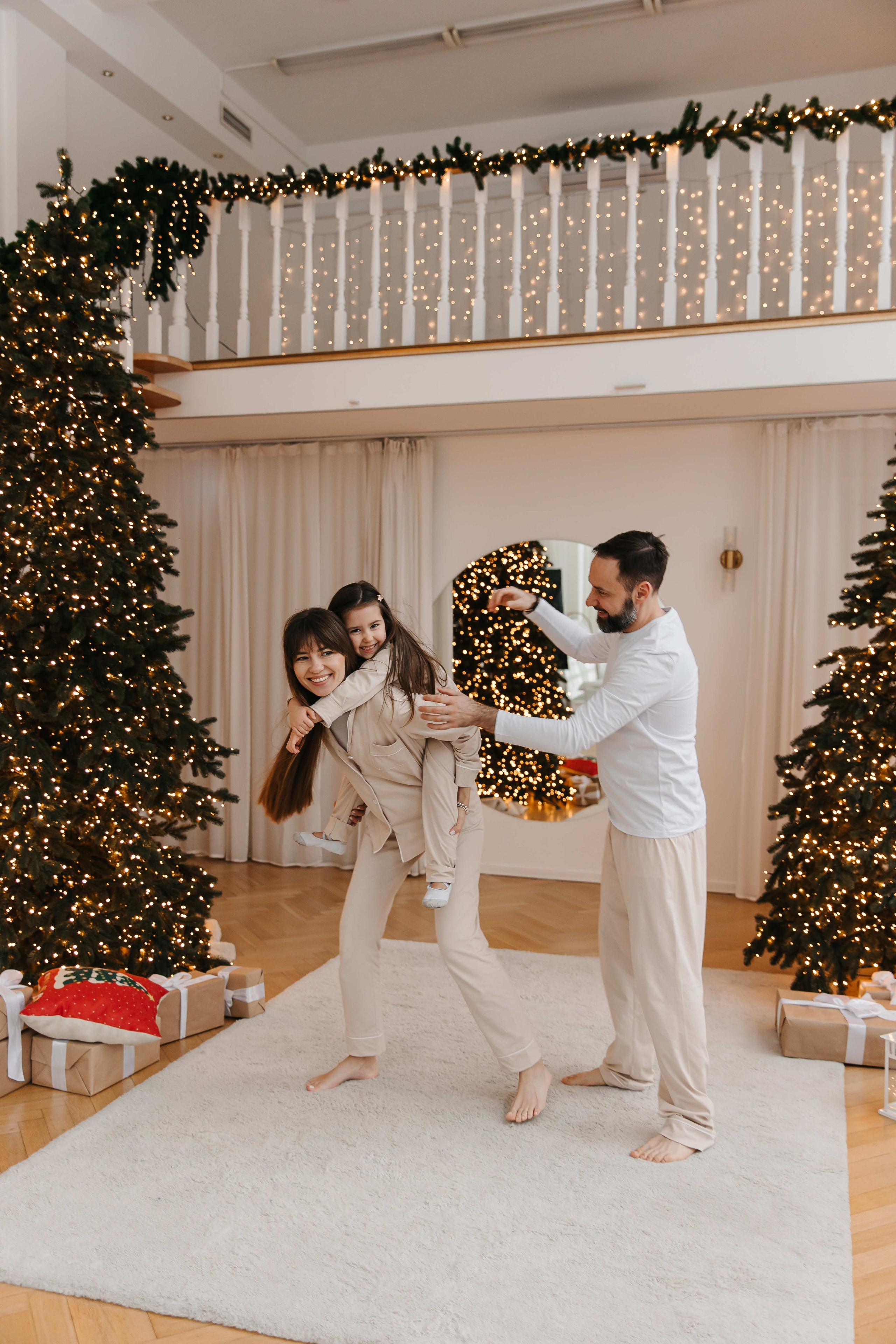 Новогодняя фотосессия 2025. Krumstudio фото, видео по Москве и МО