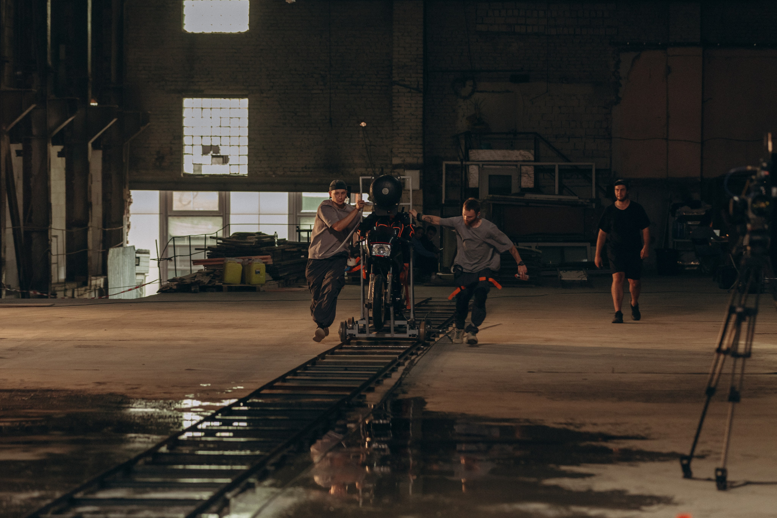 Наука в шоке. Олег Левин — профессиональный концертный и бэкстейдж фотограф в Москве