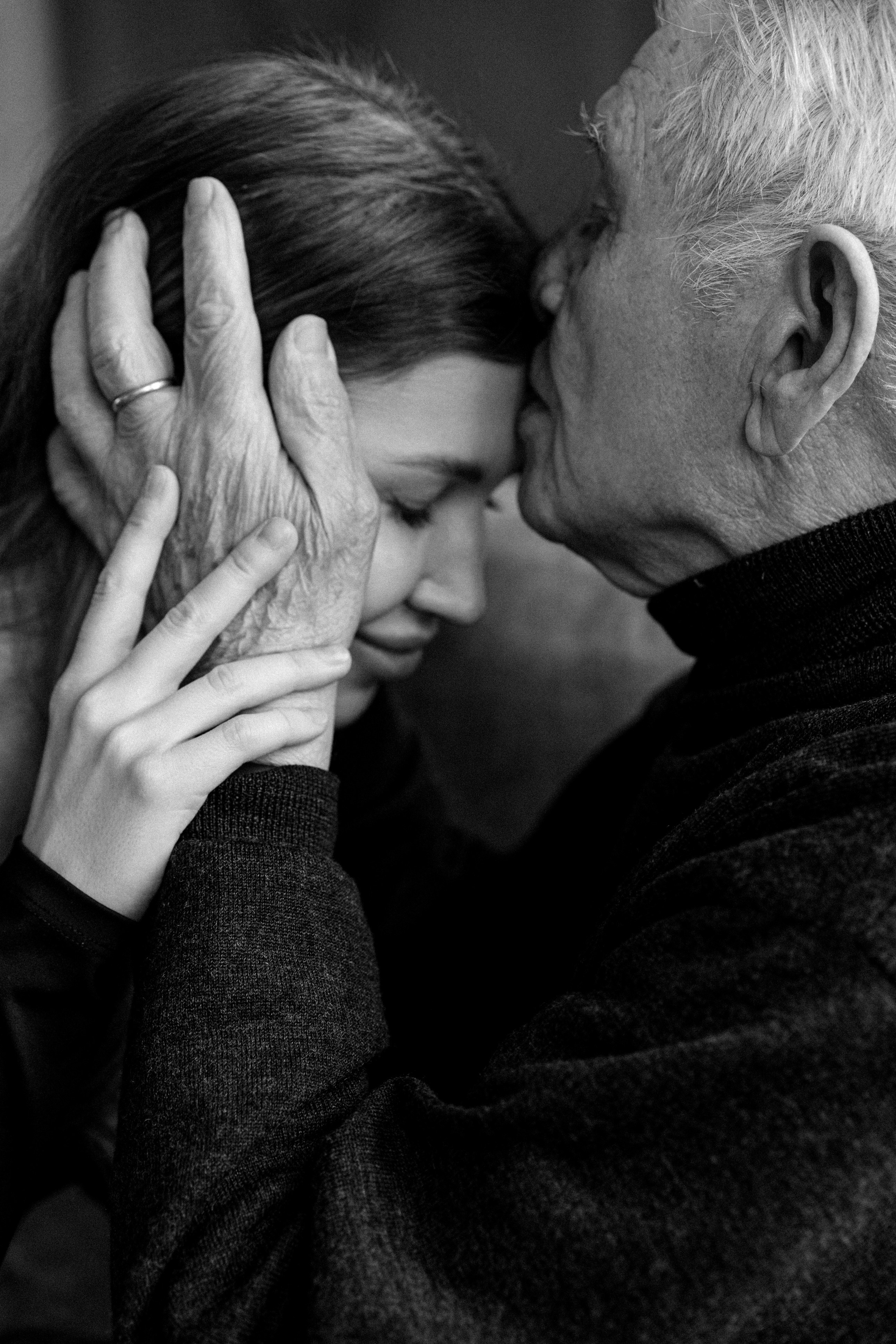 Анастасия и дедушка. Свадебный и семейный фотограф в Калининграде Анастасия Гриценко