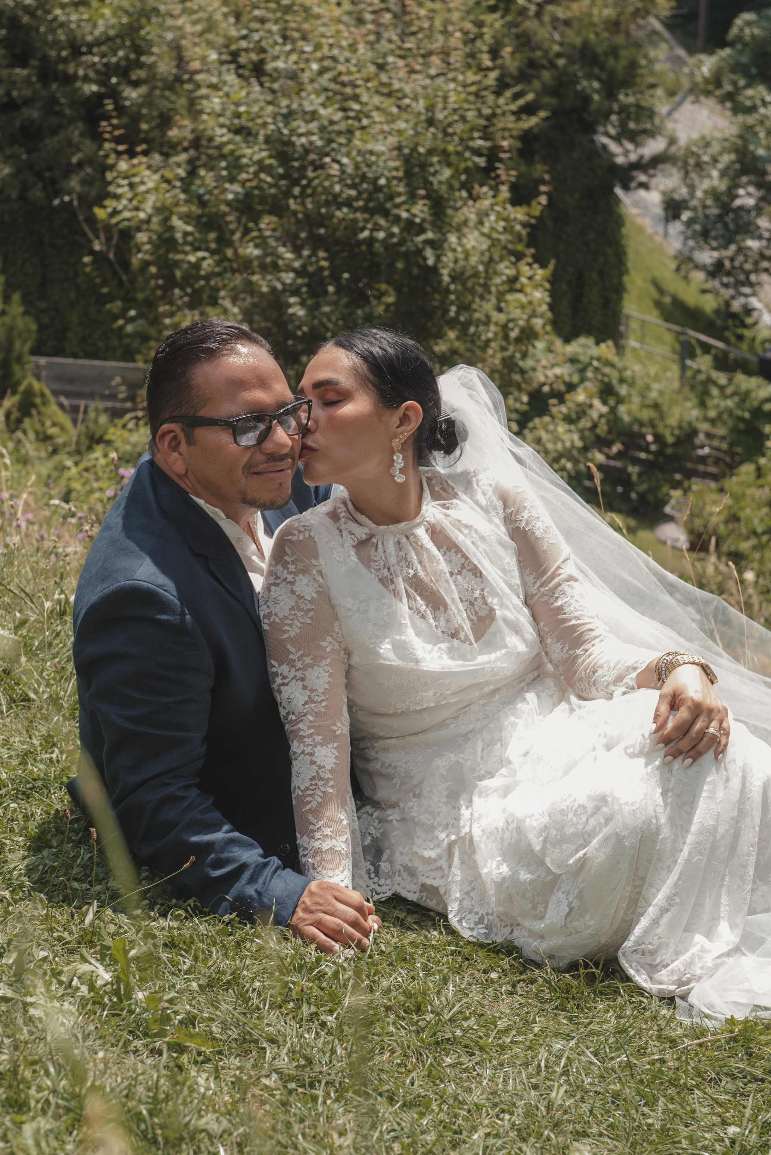 Berta & Orlando (Lauterbrunnen, Switzerland). Photographer in Interlaken area