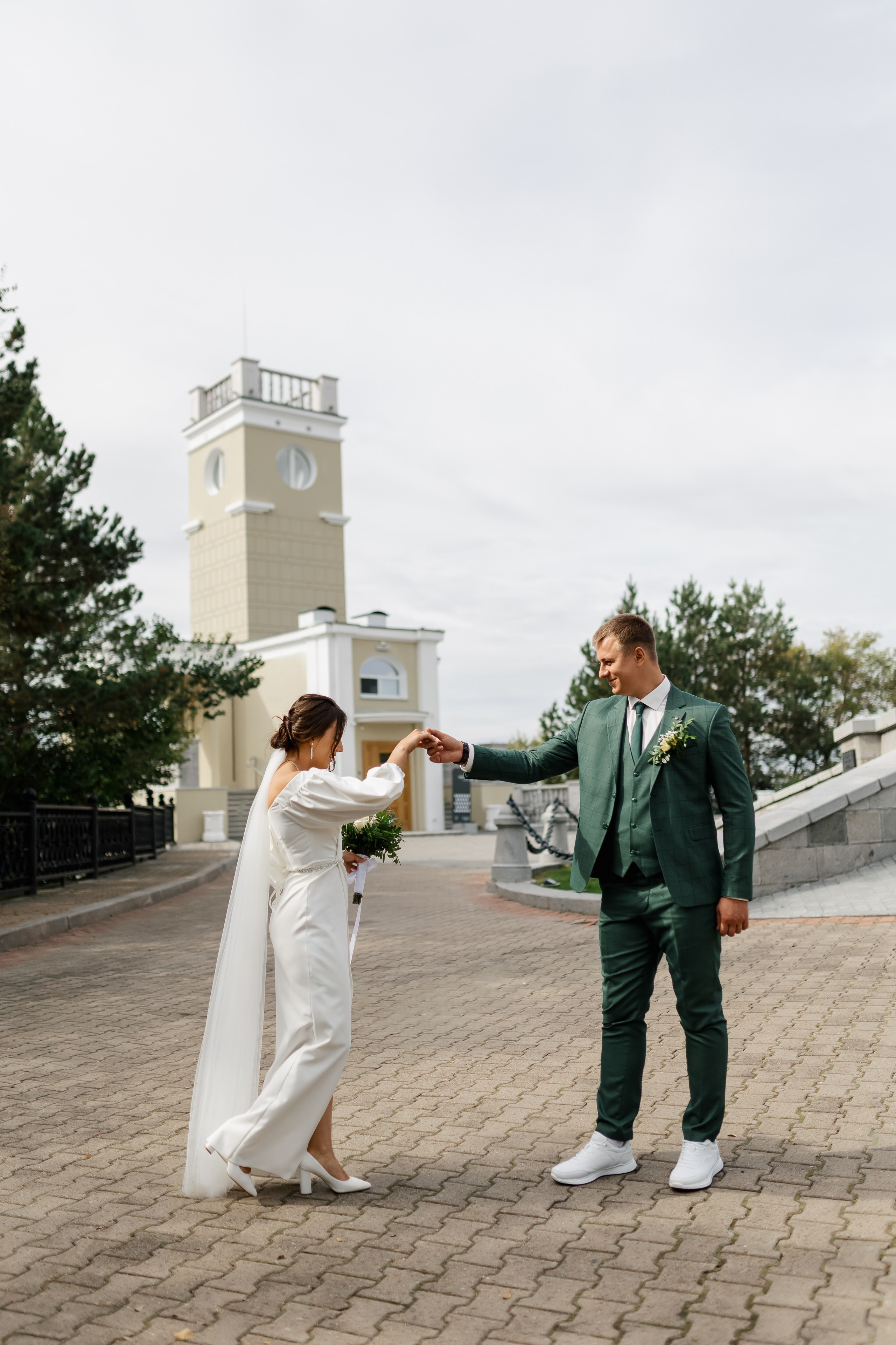 Олег и Юлия. Свадебная прогулка. Свадебный фотограф в Хабаровске