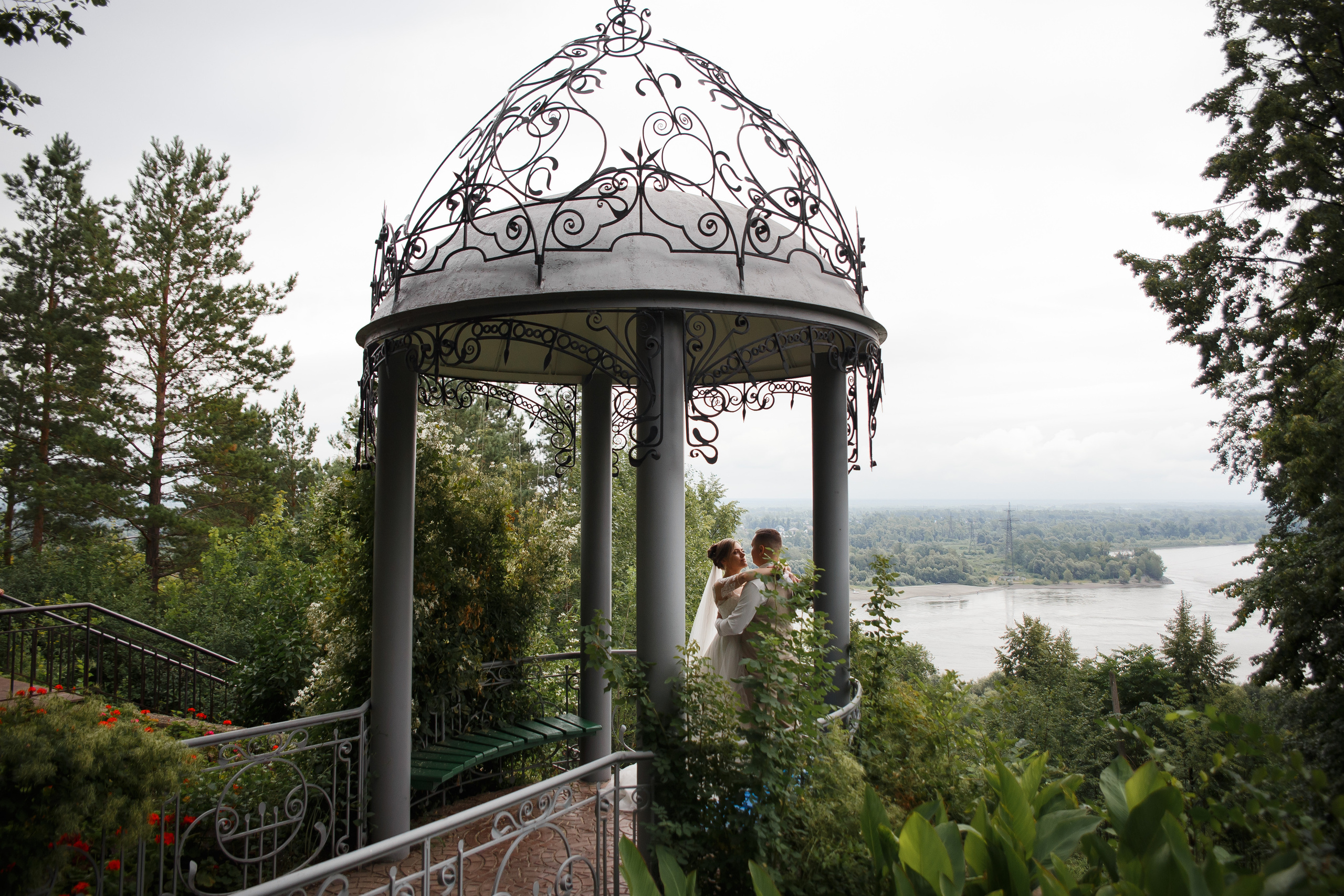 Свадебные фотографии Леонида и Анны Барнаул фотограф Сергей Кравцов. Сергей Кравцов фотограф в г. Барнаул