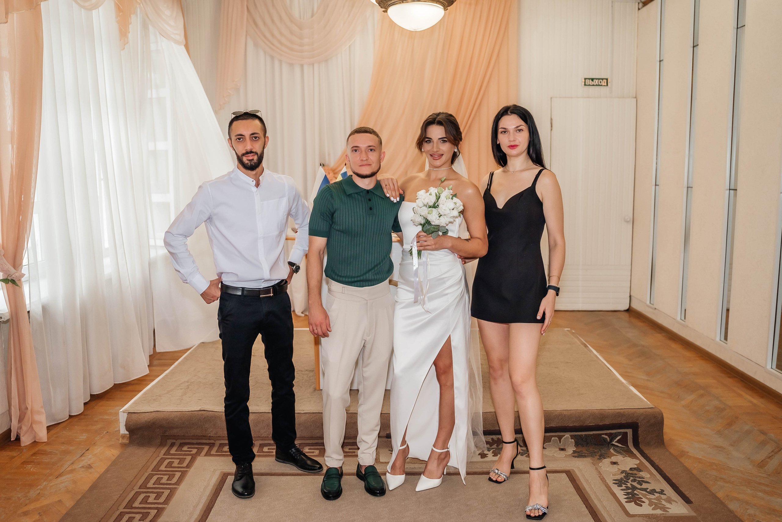 Лейла и Женя, 23.08.24. Фотограф Виктория Казановская в Каменске-Шахтинском