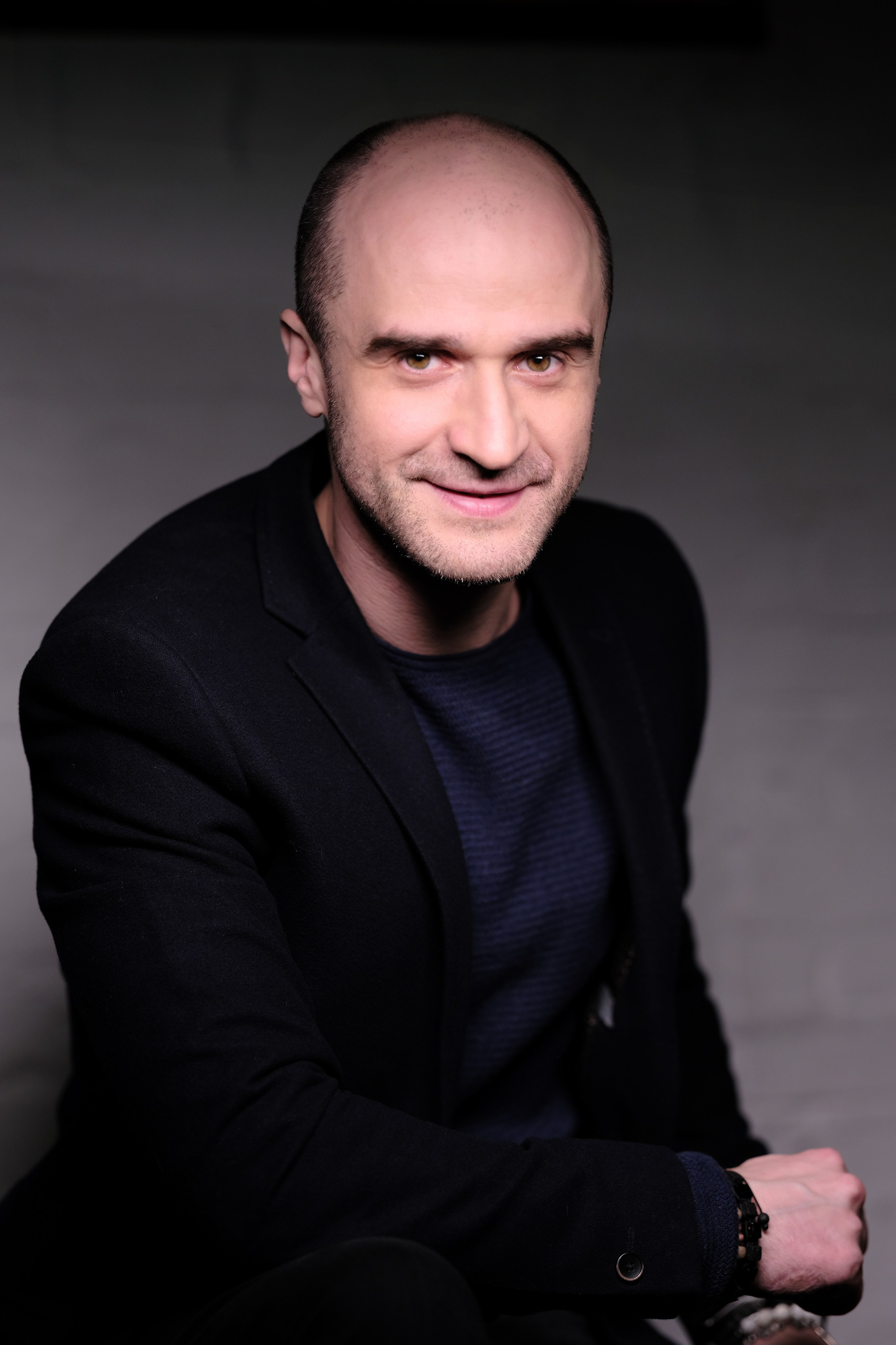 Андрей. Фотограф в Москве и Праге: индивидуальные портреты, парные фотосессии