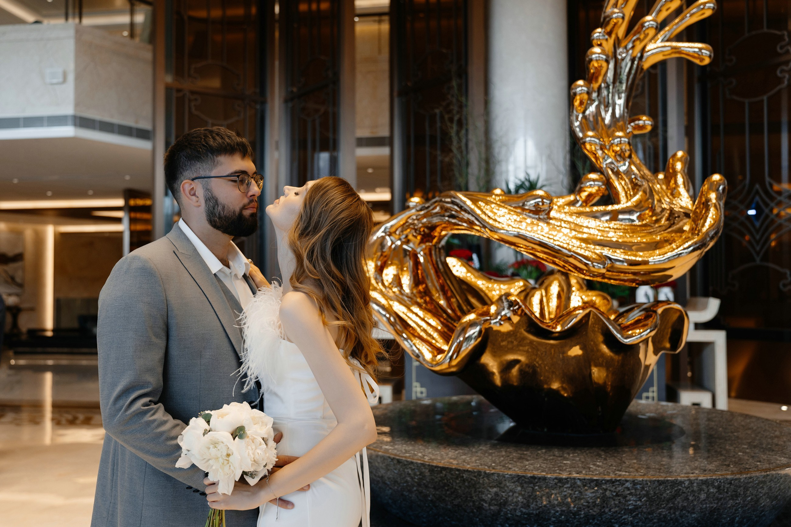 Свадебная фотосессия в отеле Soluxe. Свадебный и семейный фотограф в Москве Светлана Зоткина