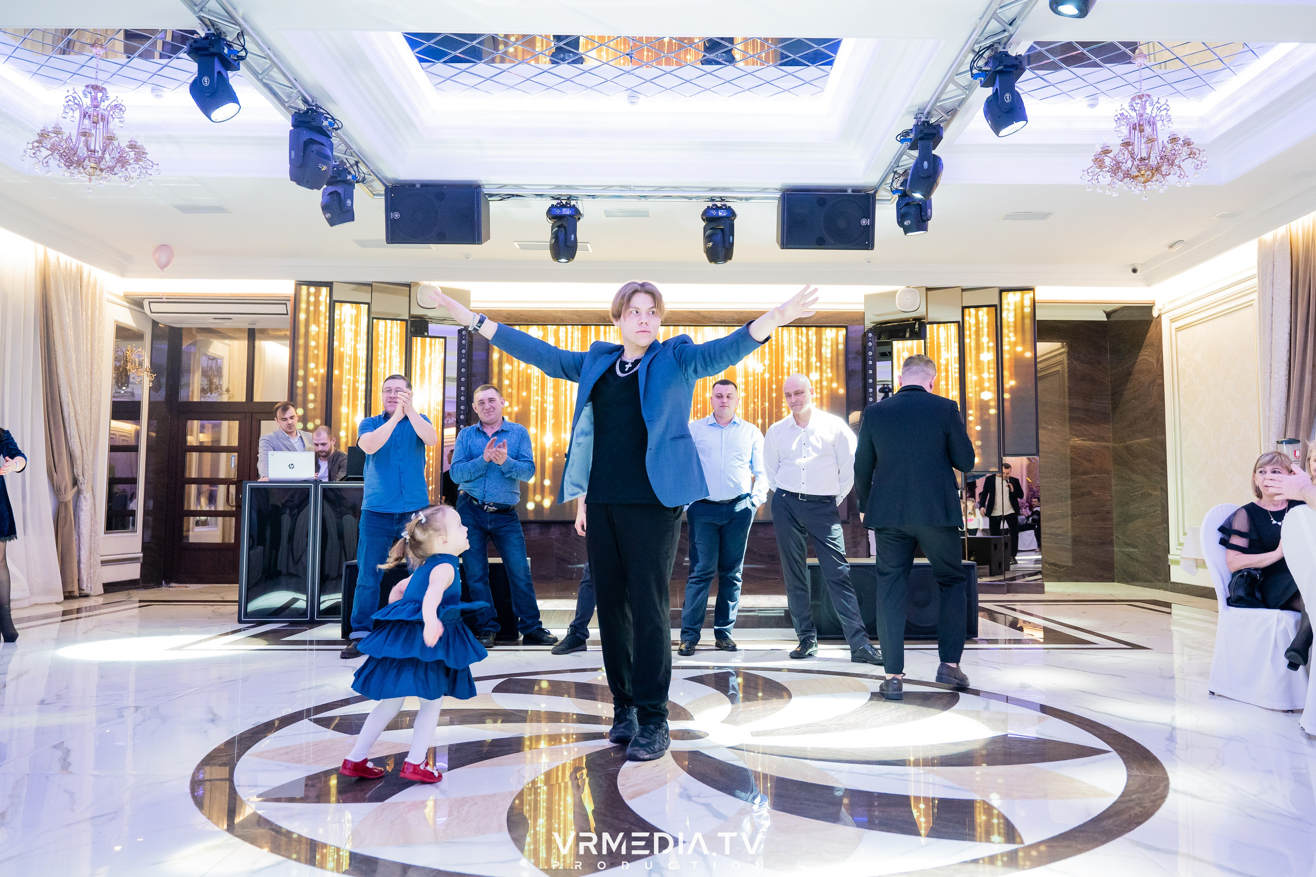 Выходные в ресторане «Лазурный берег»