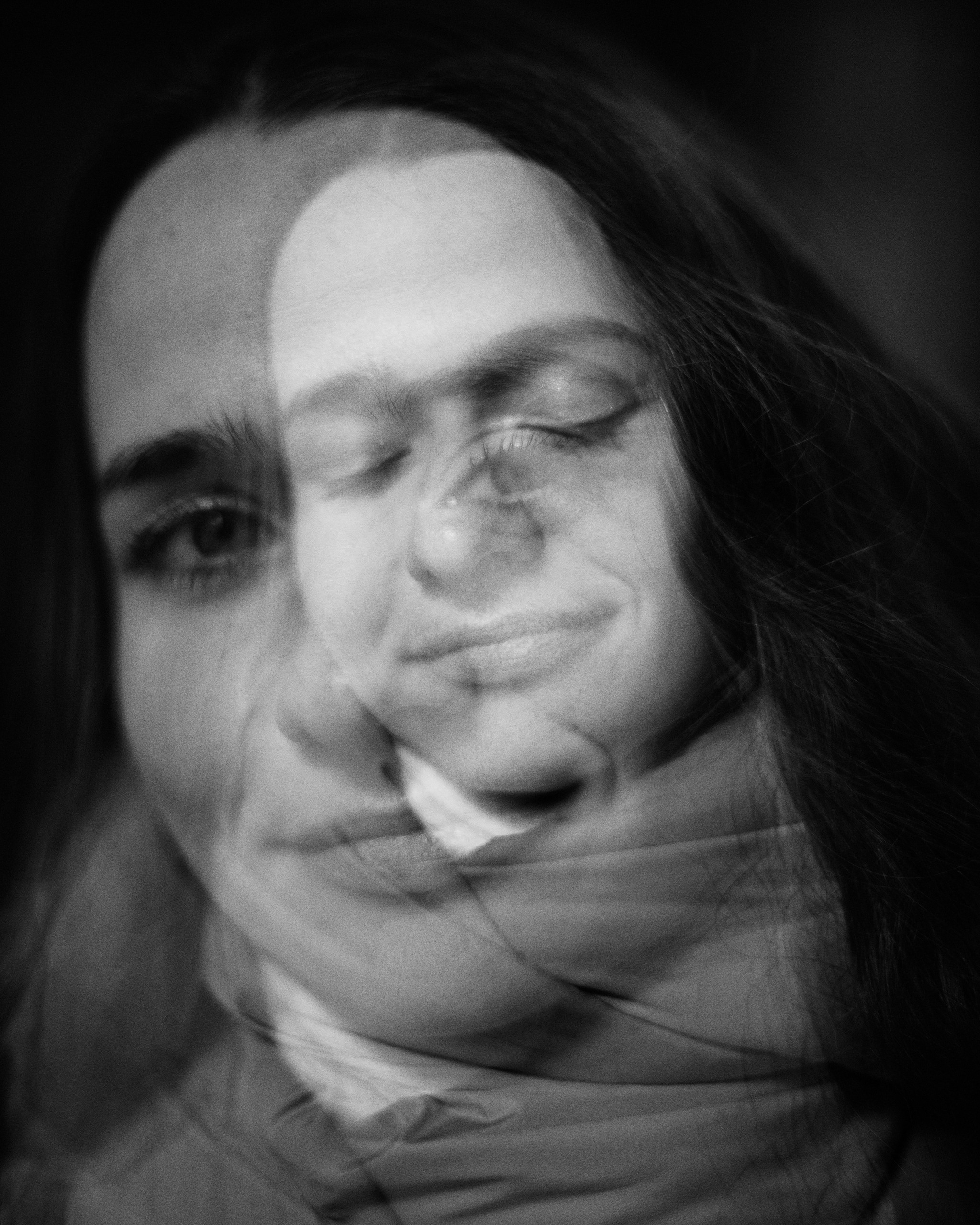 Актерская визитка Санкт-Петербург. Портретный фотограф Белград Матвей Кармаков