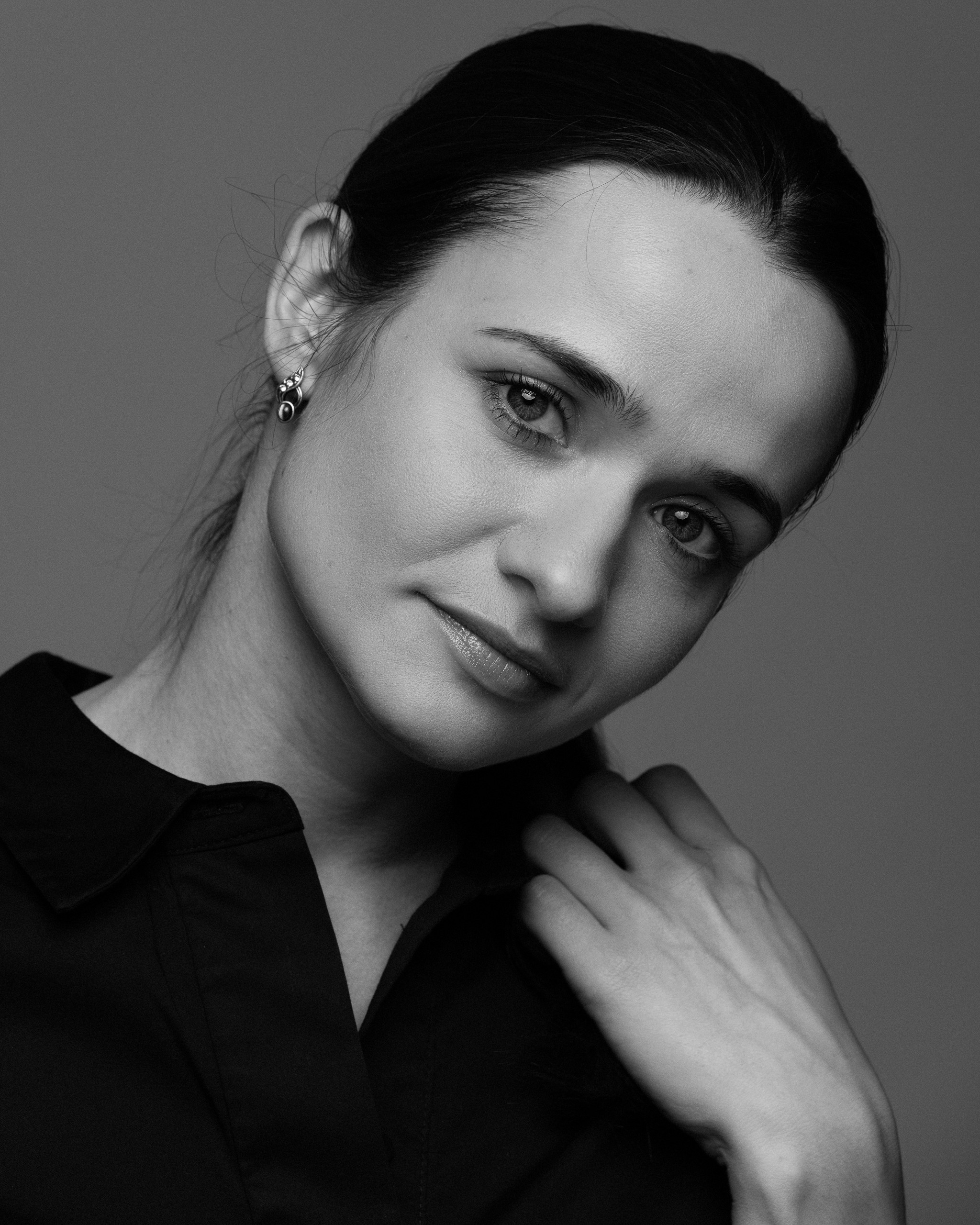 Актерская визитка Санкт-Петербург. Портретный фотограф Белград Матвей Кармаков