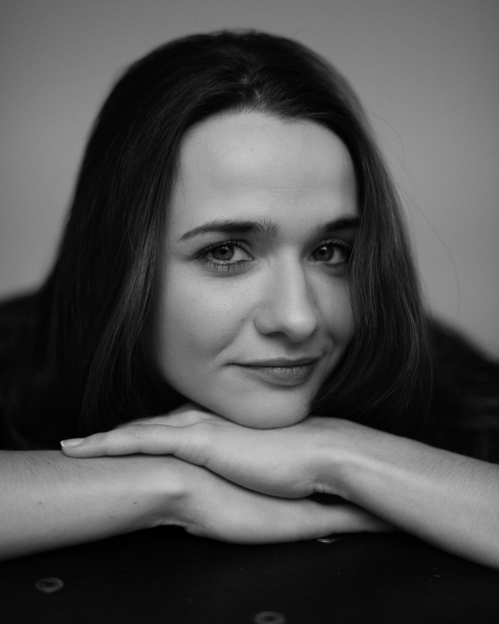 Актерская визитка Санкт-Петербург. Портретный фотограф Белград Матвей Кармаков