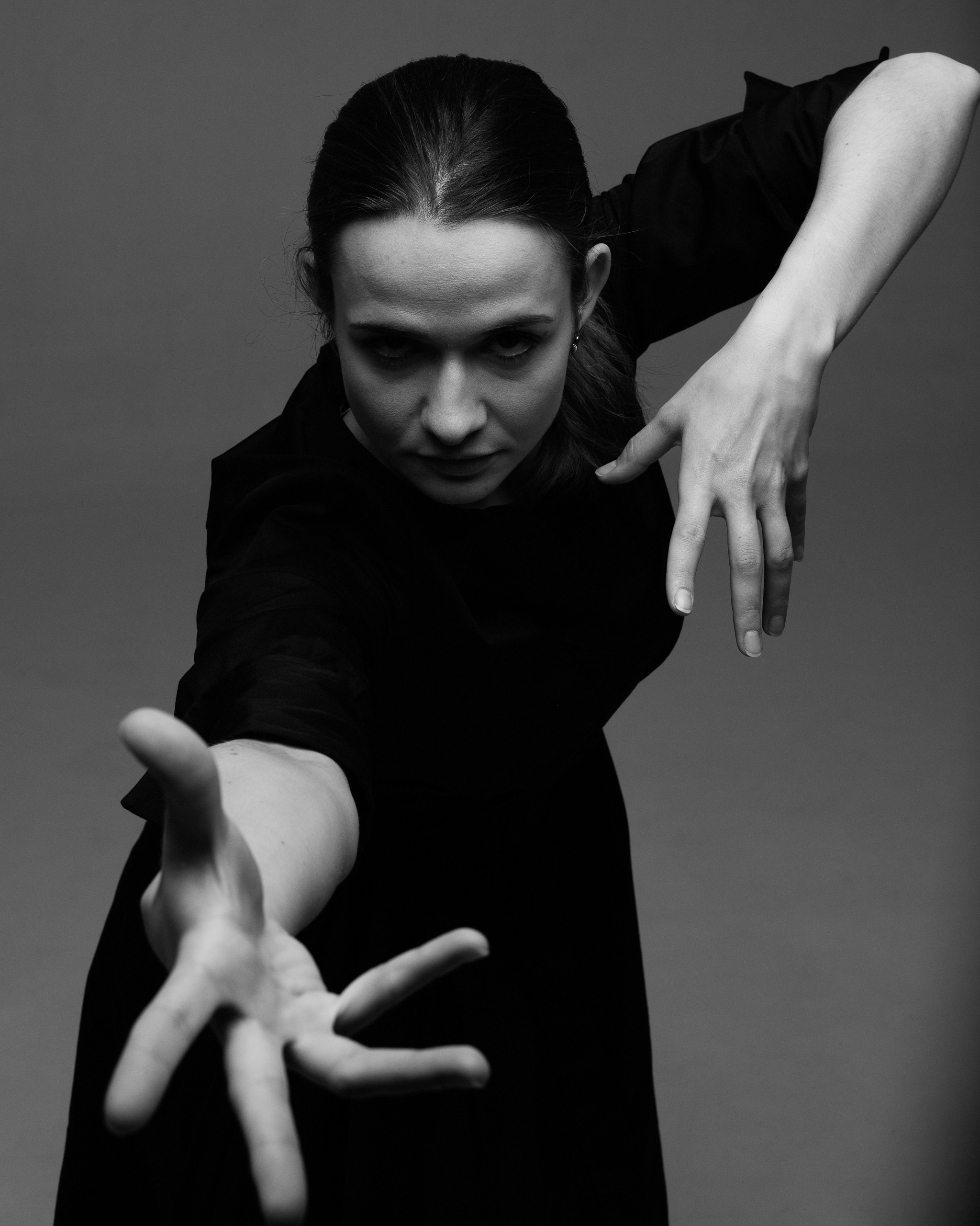 Актерская визитка Санкт-Петербург. Портретный фотограф Белград Матвей Кармаков