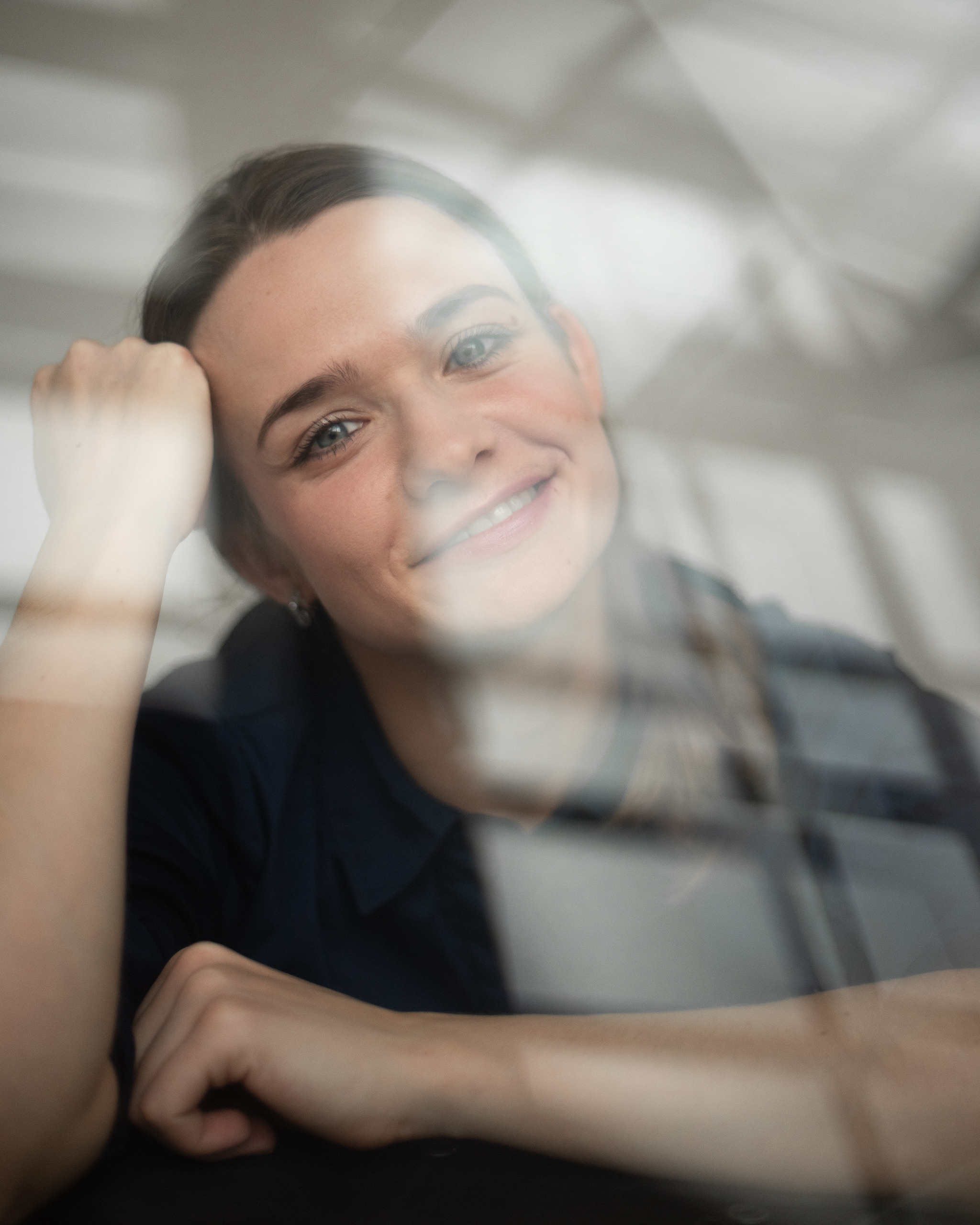 Актерская визитка Санкт-Петербург. Портретный фотограф Белград Матвей Кармаков