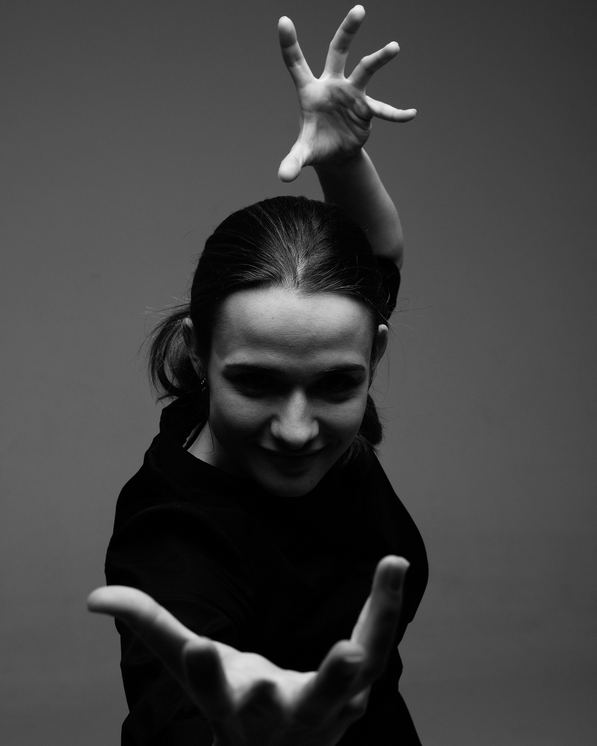 Актерская визитка Санкт-Петербург. Портретный фотограф Белград Матвей Кармаков