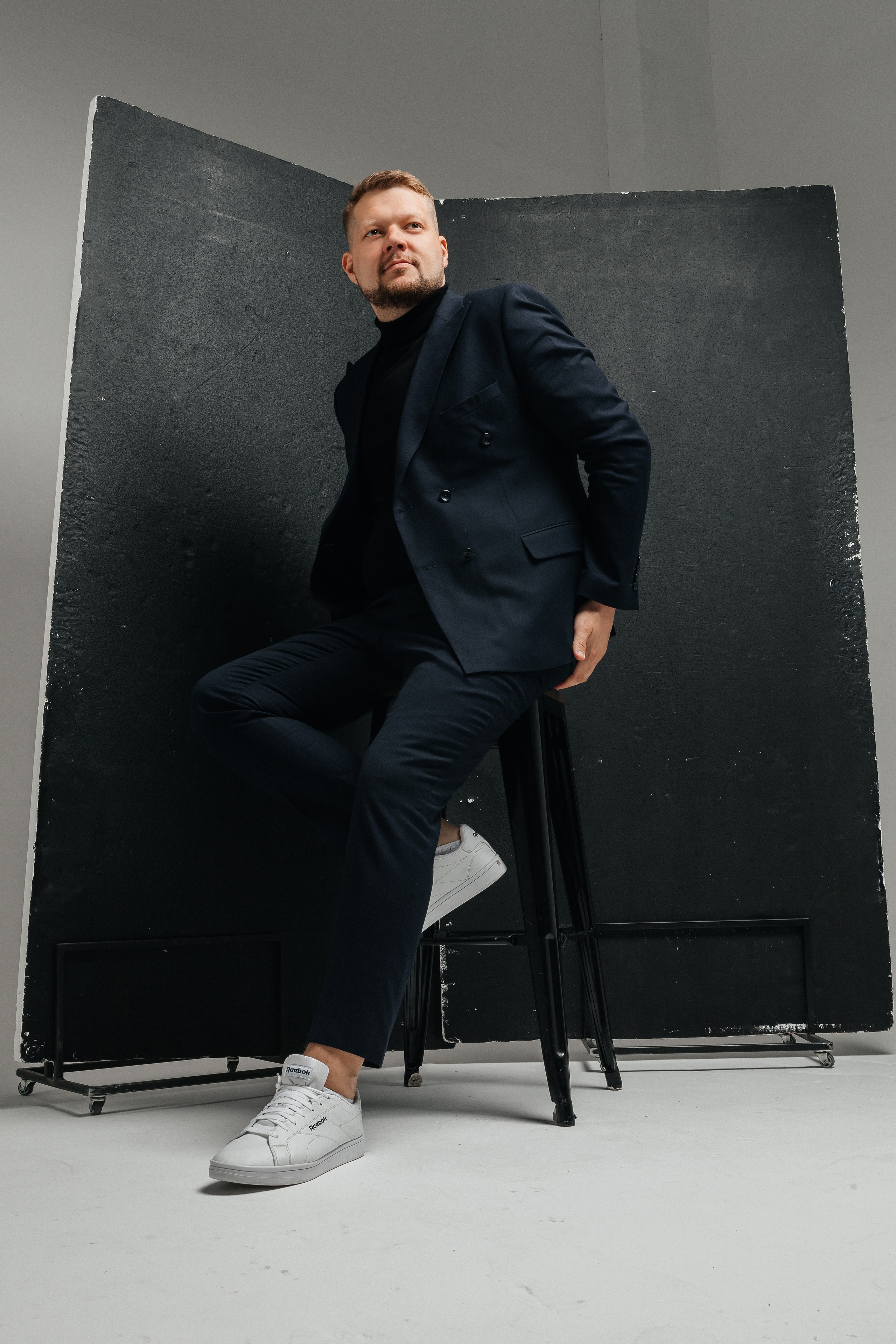 Денис бизнес портрет. Фотограф в Москве Дмитрий Жарков